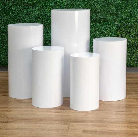 White pillars.PNG