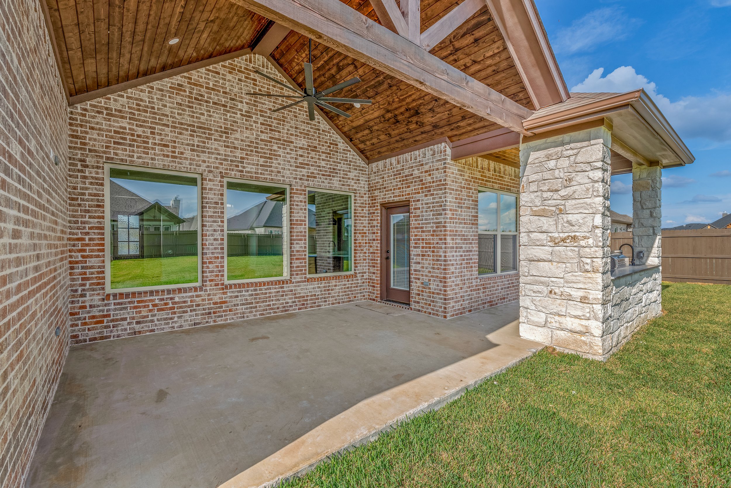 custom home builder in bryan tx, custom home builder in college station tx, homes in college station, new construction homes in college station, new construction home in bryan, new construction home in navasota, best home builder in college station, 