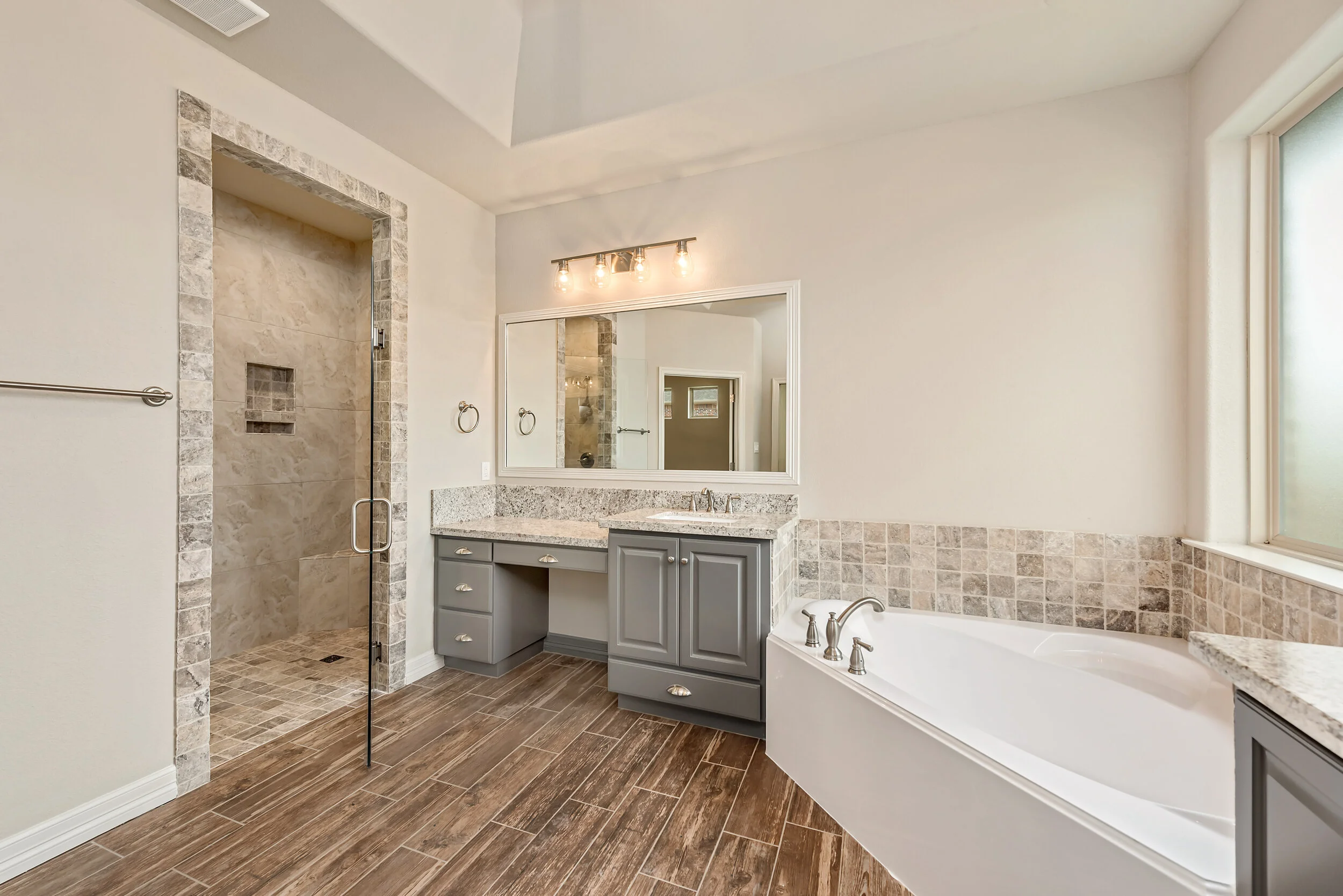 custom home builder in bryan tx, custom home builder in college station tx, homes in college station, new construction homes in college station, new construction home in bryan, new construction home in navasota, best home builder in college station, 