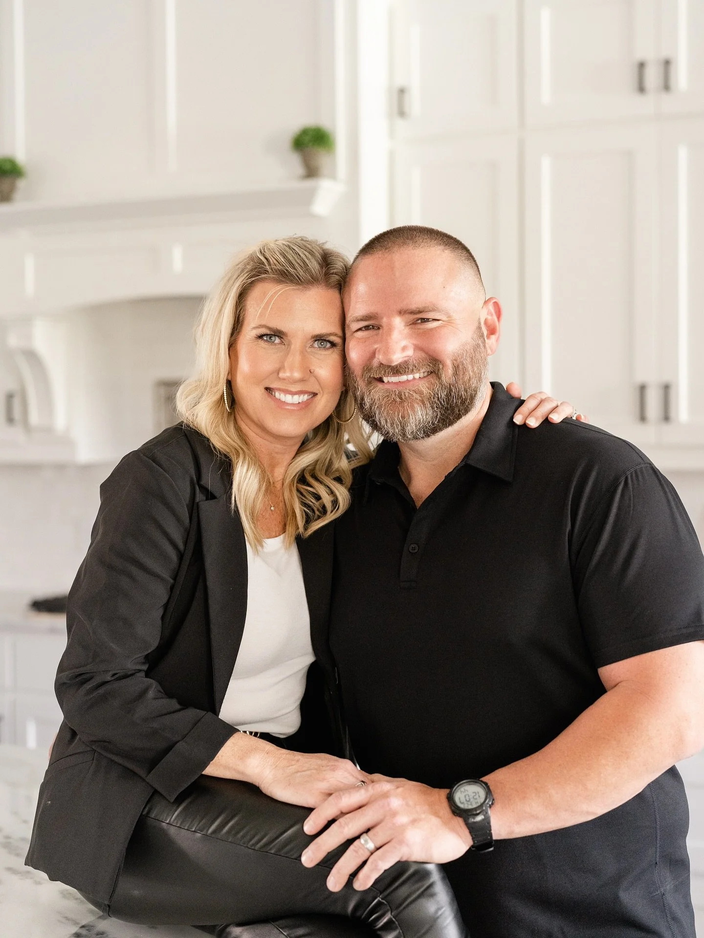 Happy Boss’s Day to Thomas & Tara!
We seriously hit the jackpot with these two. They lead with heart, treat everyone like family, and somehow make building homes (and running a business!) look effortless!
Thomas and Tara, thank you for in
