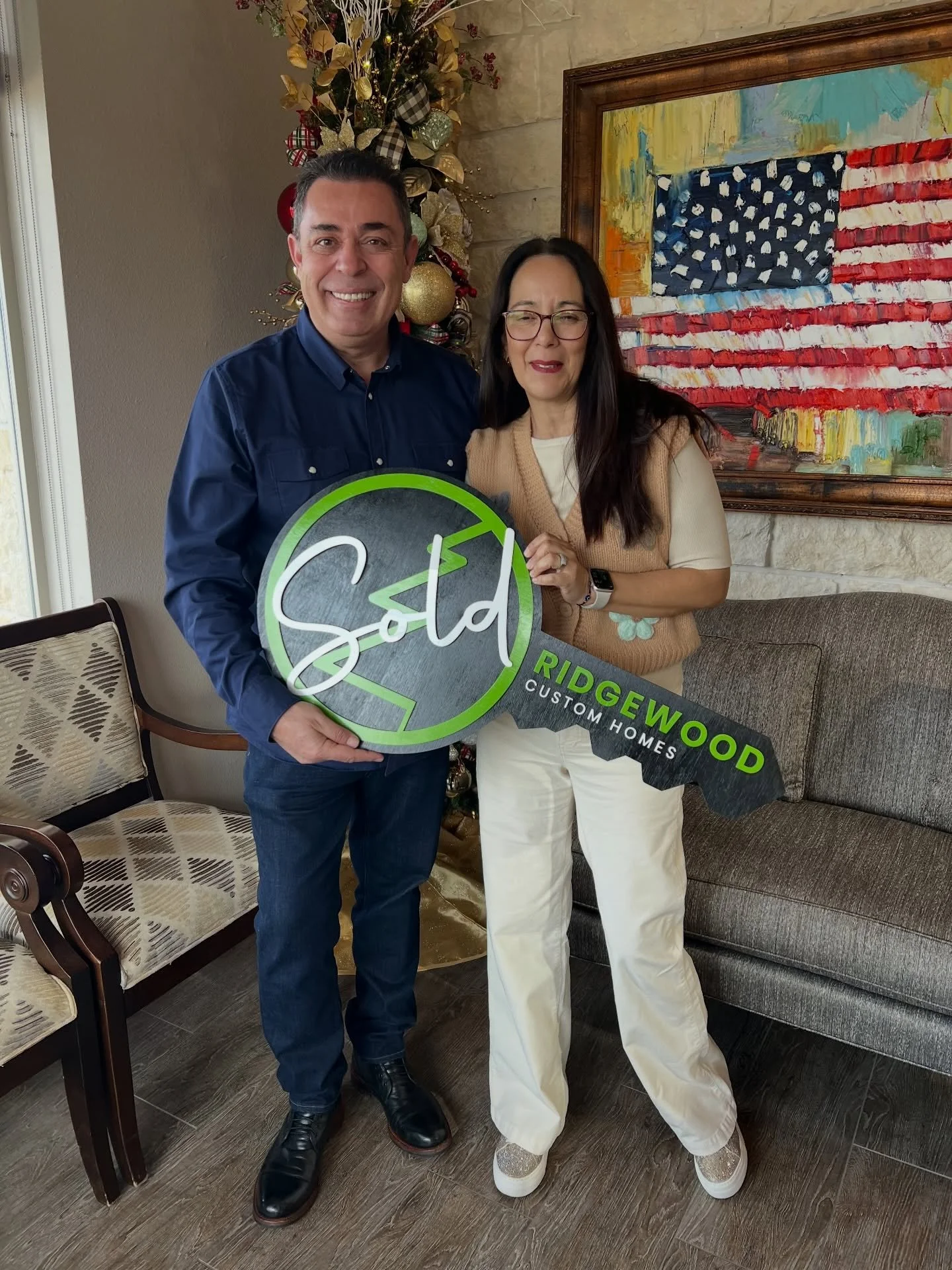 On the first Monday of the year, we had our first closing of the year! So excited for these homeowners as they begin to make memories in their new Ridgewood home! 🏡 

We&rsquo;re excited for the many others that we will get to celebrate in 2026! We&