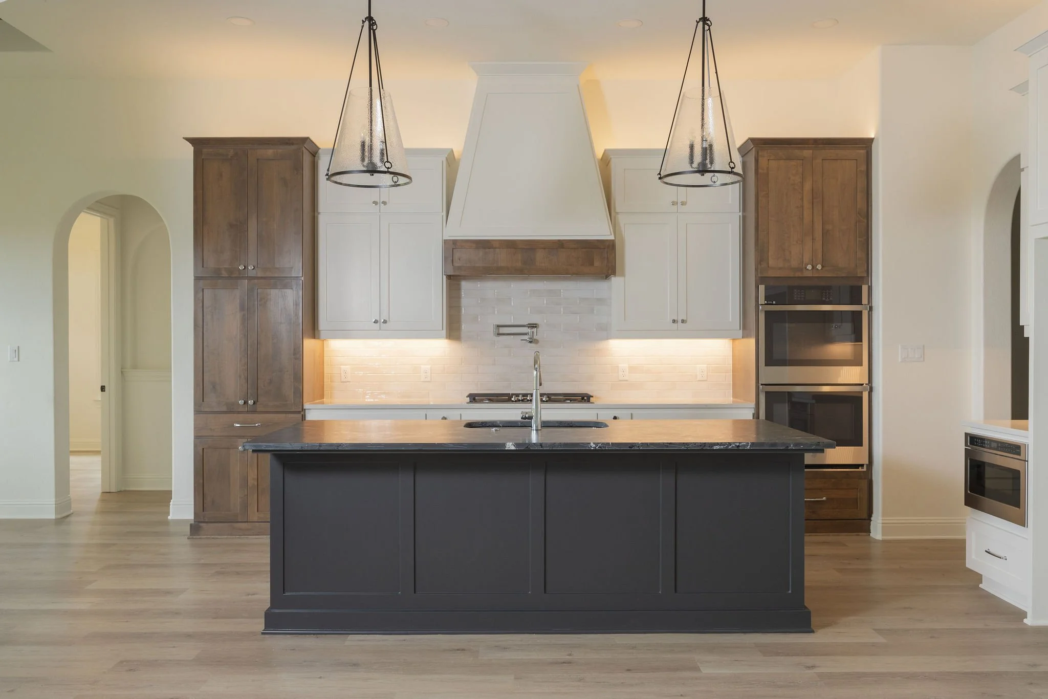 custom home builder in bryan tx, custom home builder in college station tx, homes in college station, new construction homes in college station, new construction home in bryan, new construction home in navasota, best home builder in college station, 