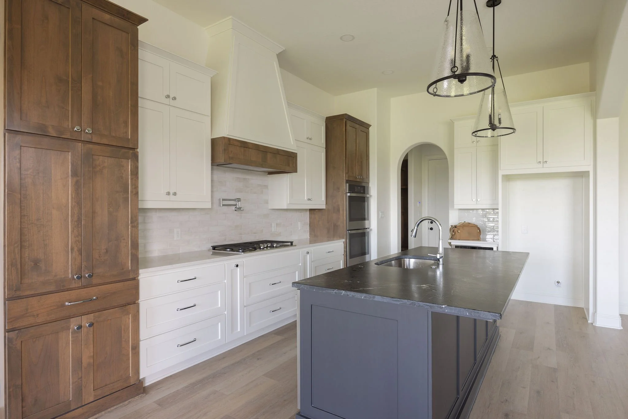 custom home builder in bryan tx, custom home builder in college station tx, homes in college station, new construction homes in college station, new construction home in bryan, new construction home in navasota, best home builder in college station, 