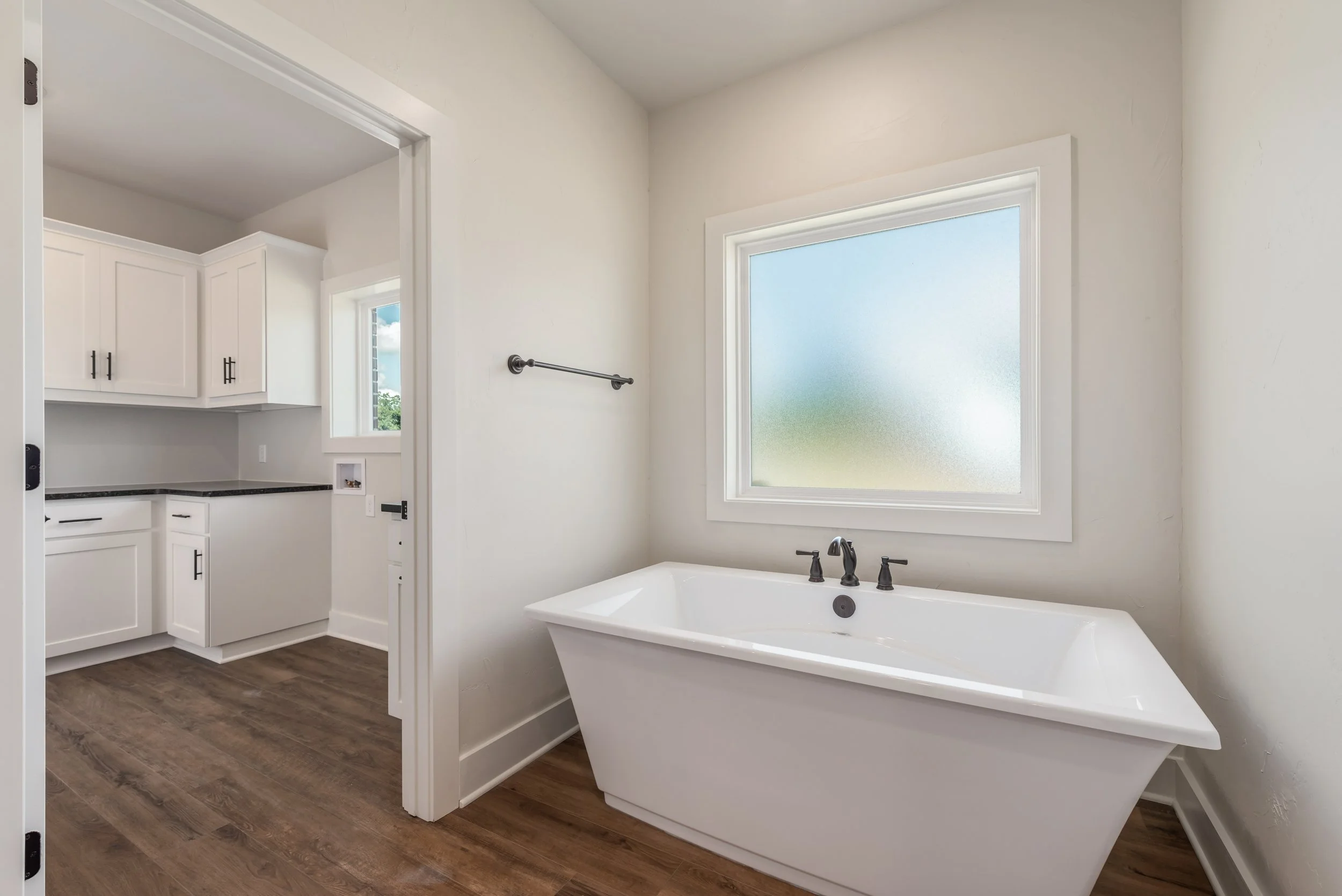 custom home builder in bryan tx, custom home builder in college station tx, homes in college station, new construction homes in college station, new construction home in bryan, new construction home in navasota, best home builder in college station, 