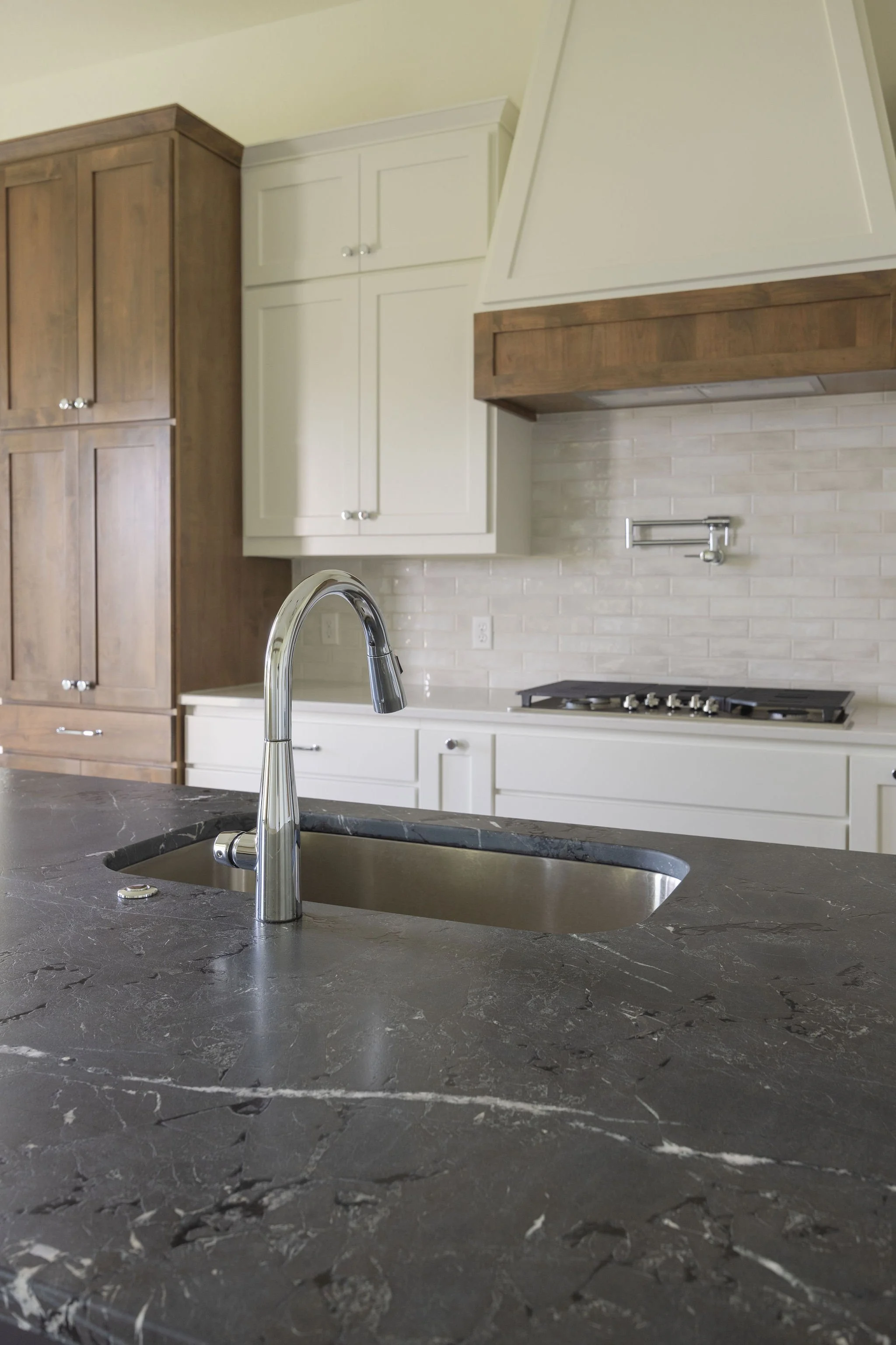 custom home builder in bryan tx, custom home builder in college station tx, homes in college station, new construction homes in college station, new construction home in bryan, new construction home in navasota, best home builder in college station, 