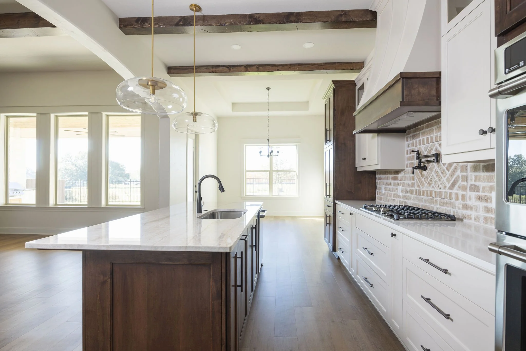 custom home builder in bryan tx, custom home builder in college station tx, homes in college station, new construction homes in college station, new construction home in bryan, new construction home in navasota, best home builder in college station, 