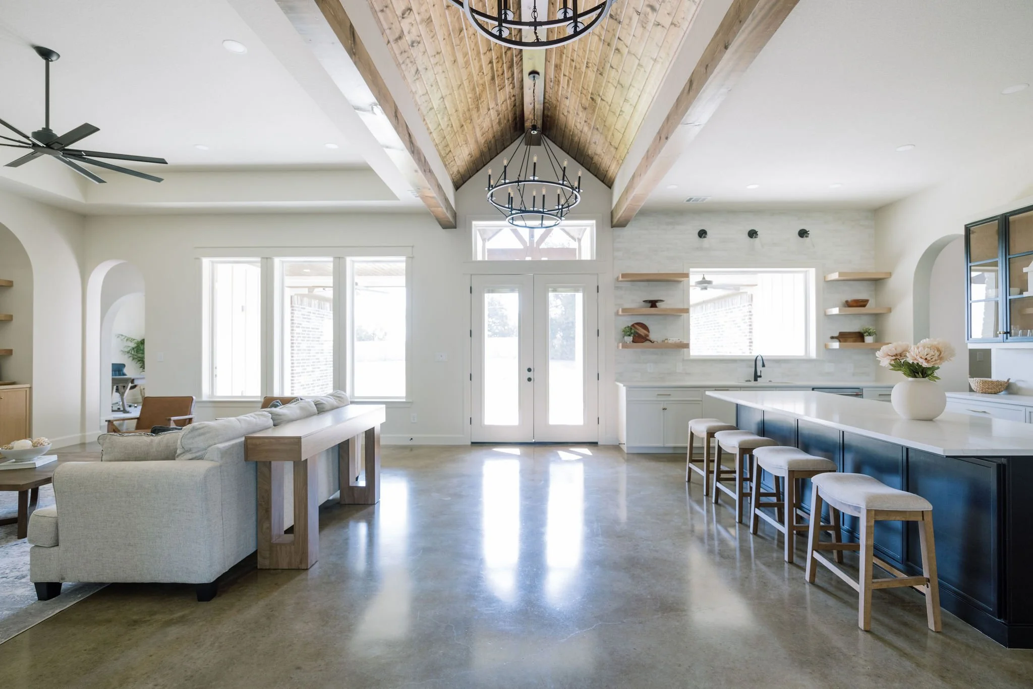 custom home builder in bryan tx, custom home builder in college station tx, homes in college station, new construction homes in college station, new construction home in bryan, new construction home in navasota, best home builder in college station, 