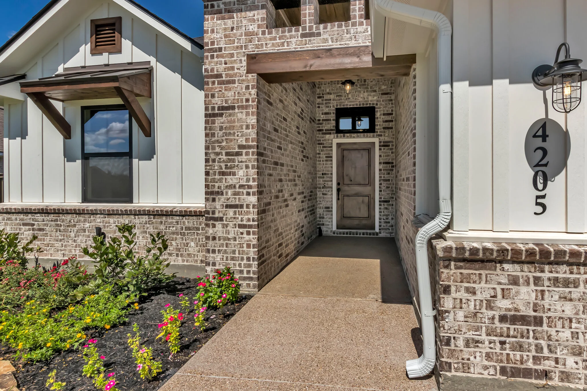 custom home builder in bryan tx, custom home builder in college station tx, homes in college station, new construction homes in college station, new construction home in bryan, new construction home in navasota, best home builder in college station, 