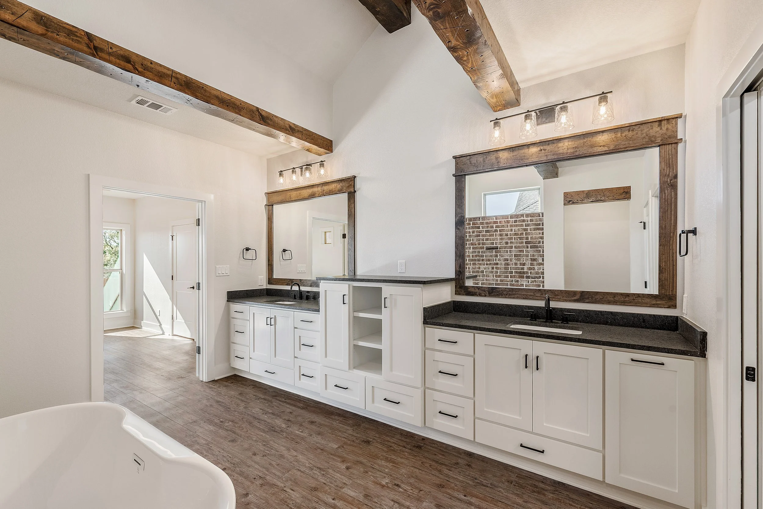 custom home builder in bryan tx, custom home builder in college station tx, homes in college station, new construction homes in college station, new construction home in bryan, new construction home in navasota, best home builder in college station, 