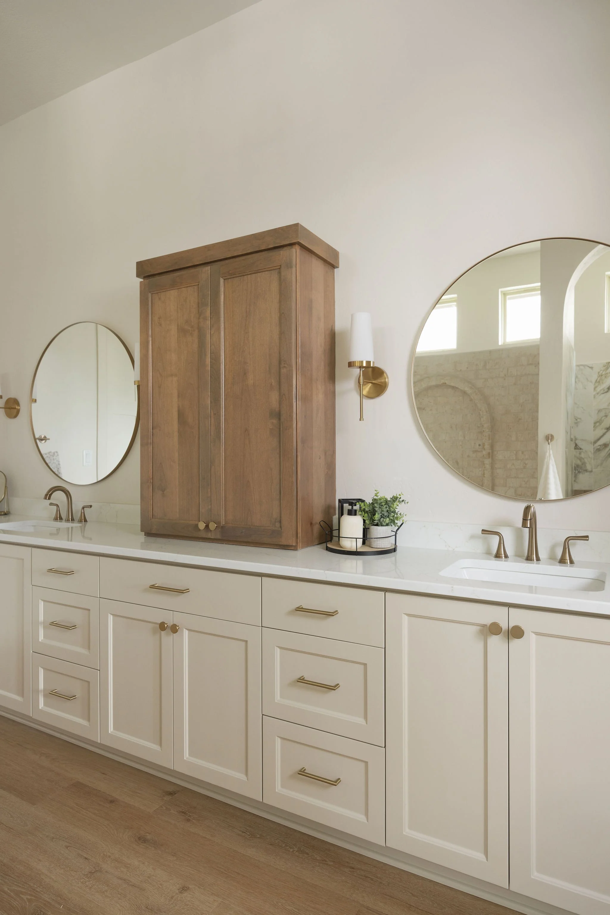 custom home builder in bryan tx, custom home builder in college station tx, homes in college station, new construction homes in college station, new construction home in bryan, new construction home in navasota, best home builder in college station, 