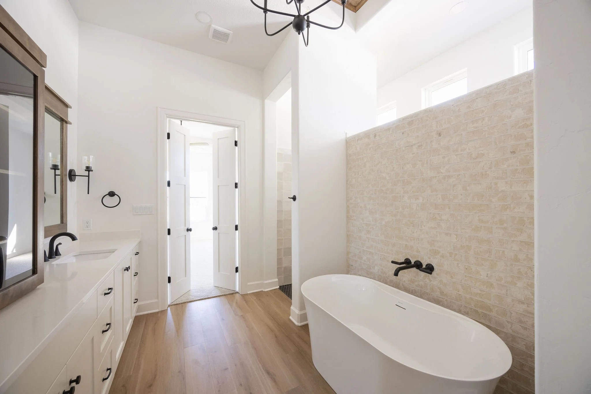 custom home builder in bryan tx, custom home builder in college station tx, homes in college station, new construction homes in college station, new construction home in bryan, new construction home in navasota, best home builder in college station, 