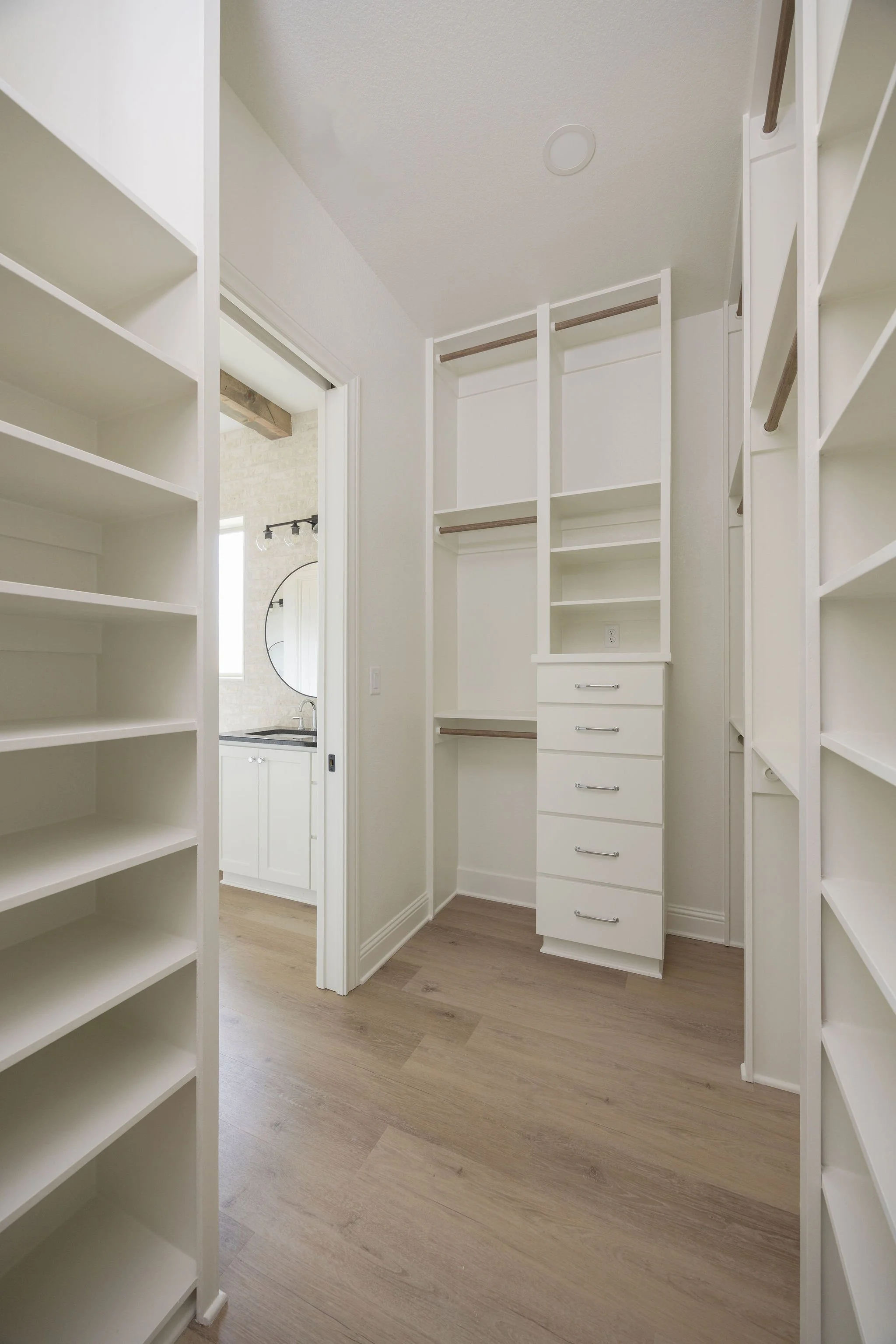 custom home builder in bryan tx, custom home builder in college station tx, homes in college station, new construction homes in college station, new construction home in bryan, new construction home in navasota, best home builder in college station, 