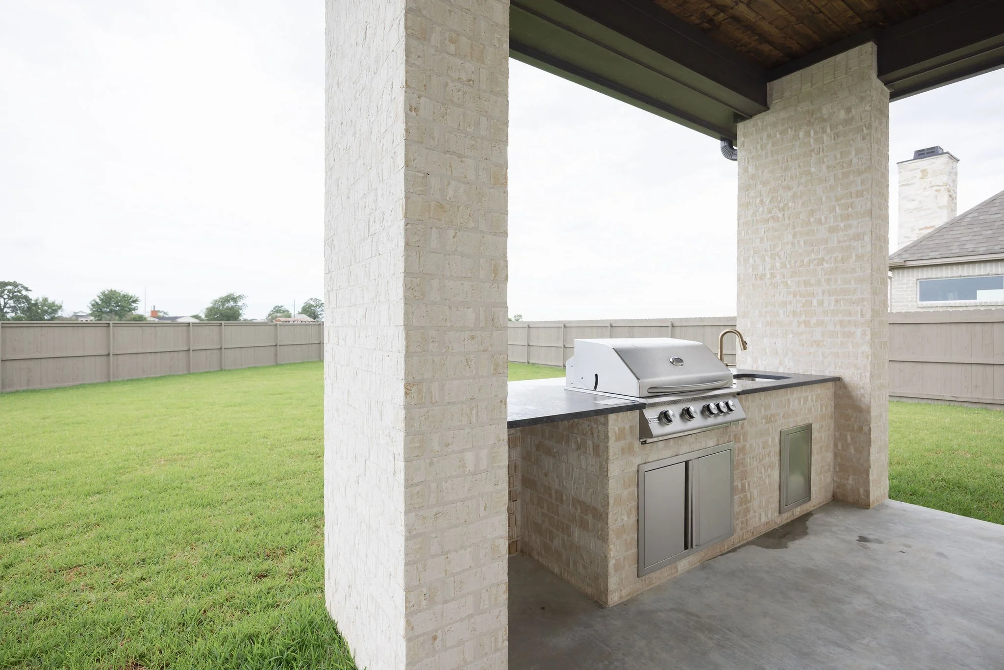 custom home builder in bryan tx, custom home builder in college station tx, homes in college station, new construction homes in college station, new construction home in bryan, new construction home in navasota, best home builder in college station, 
