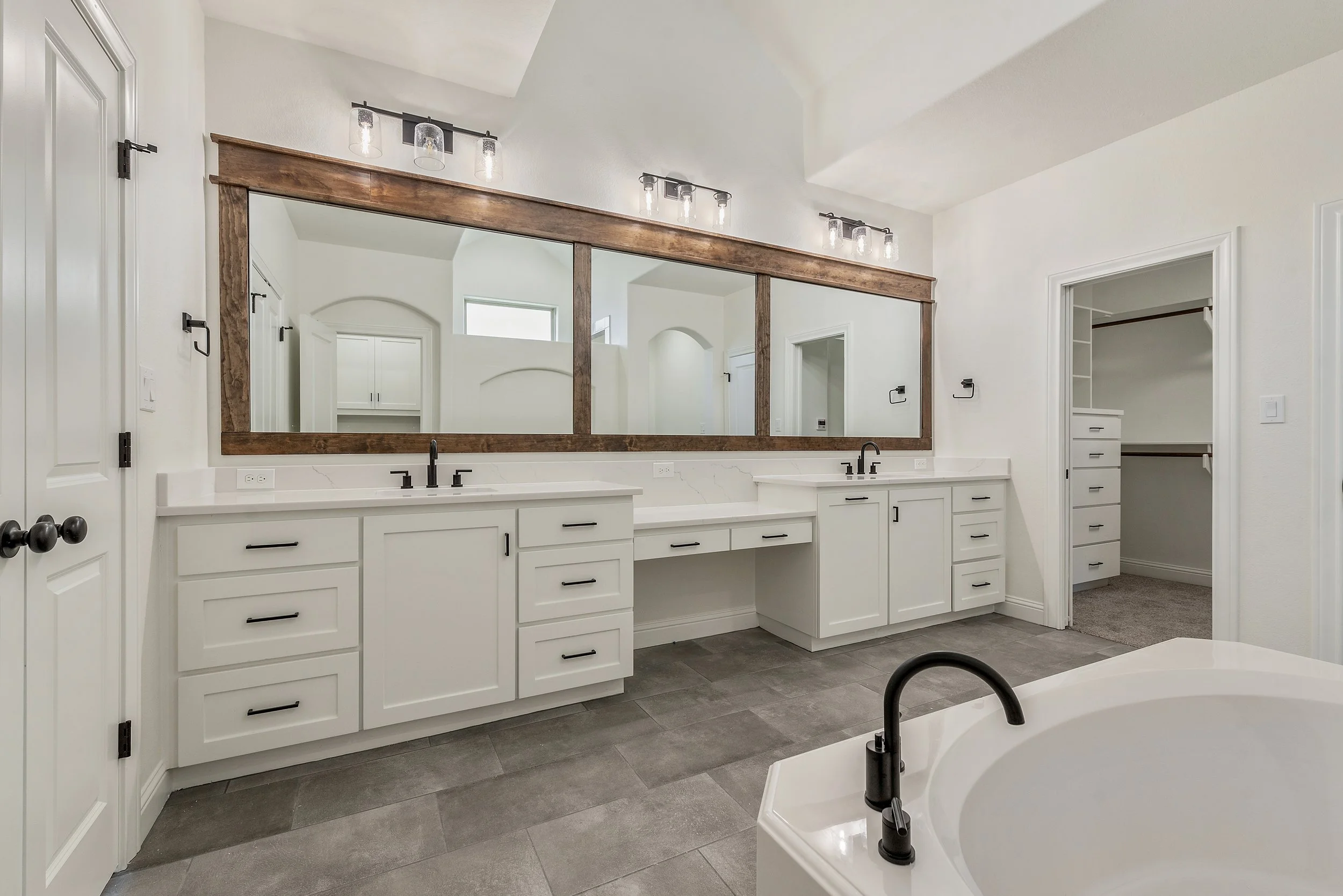 custom home builder in bryan tx, custom home builder in college station tx, homes in college station, new construction homes in college station, new construction home in bryan, new construction home in navasota, best home builder in college station, 