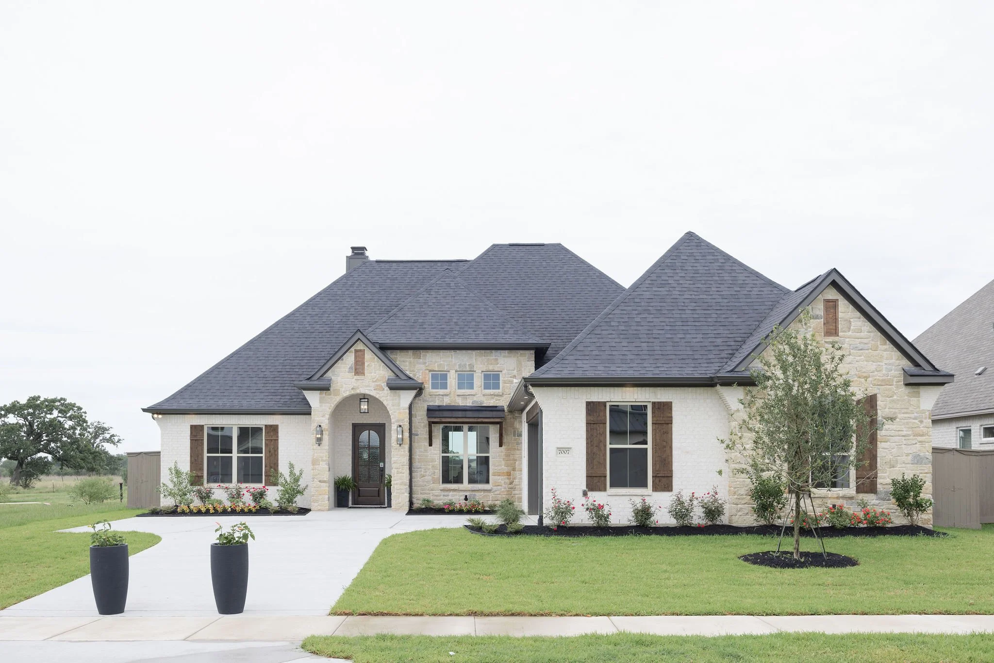 custom home builder in bryan tx, custom home builder in college station tx, homes in college station, new construction homes in college station, new construction home in bryan, new construction home in navasota, best home builder in college station, 