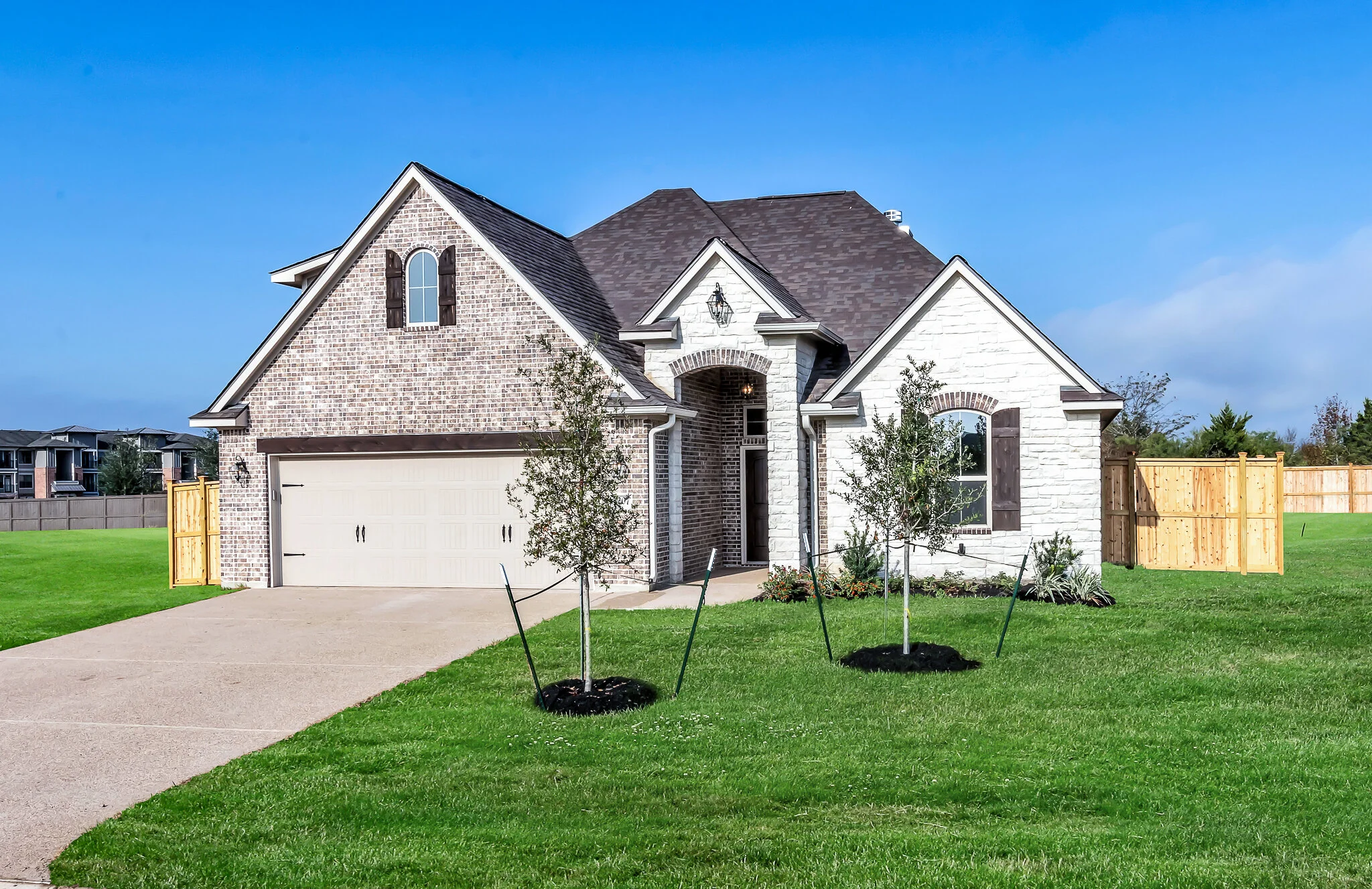 custom home builder in bryan tx, custom home builder in college station tx, homes in college station, new construction homes in college station, new construction home in bryan, new construction home in navasota, best home builder in college station, 