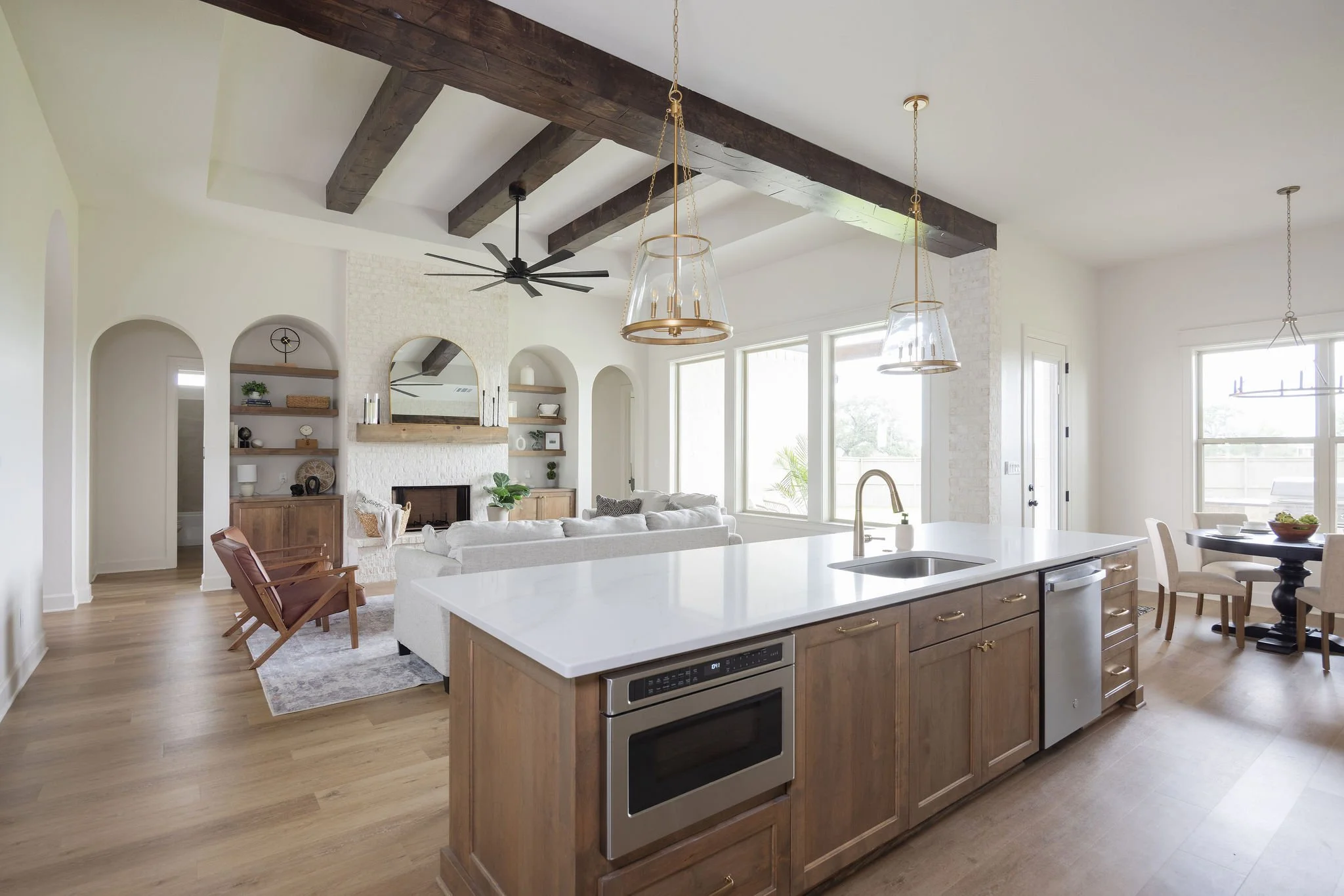 custom home builder in bryan tx, custom home builder in college station tx, homes in college station, new construction homes in college station, new construction home in bryan, new construction home in navasota, best home builder in college station, 