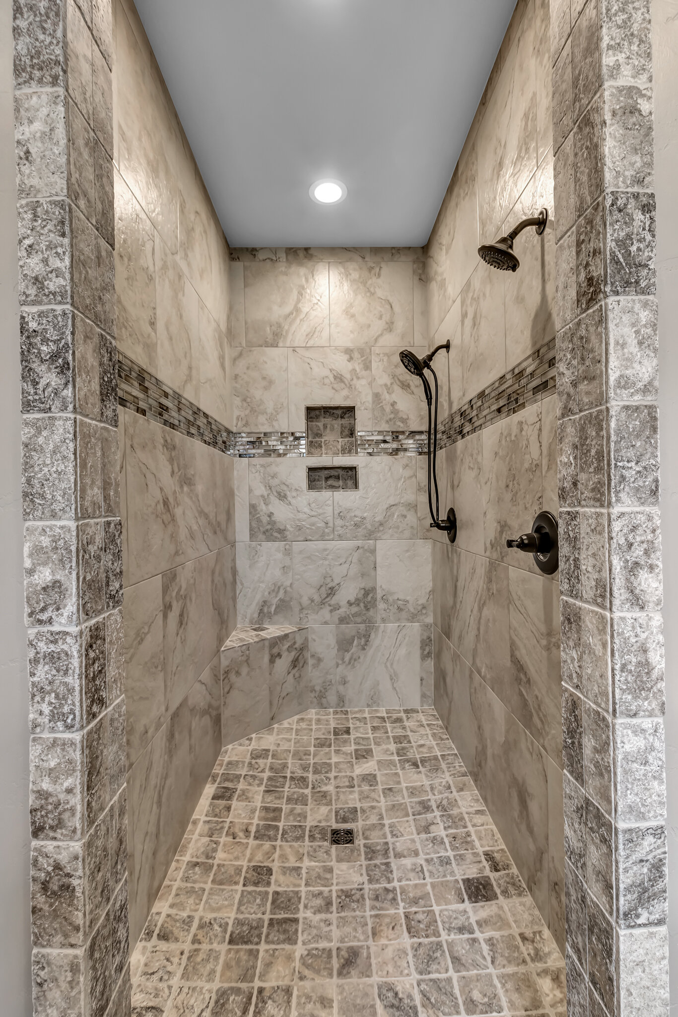 024-3225 Old Spring MASTER SHOWER.jpg