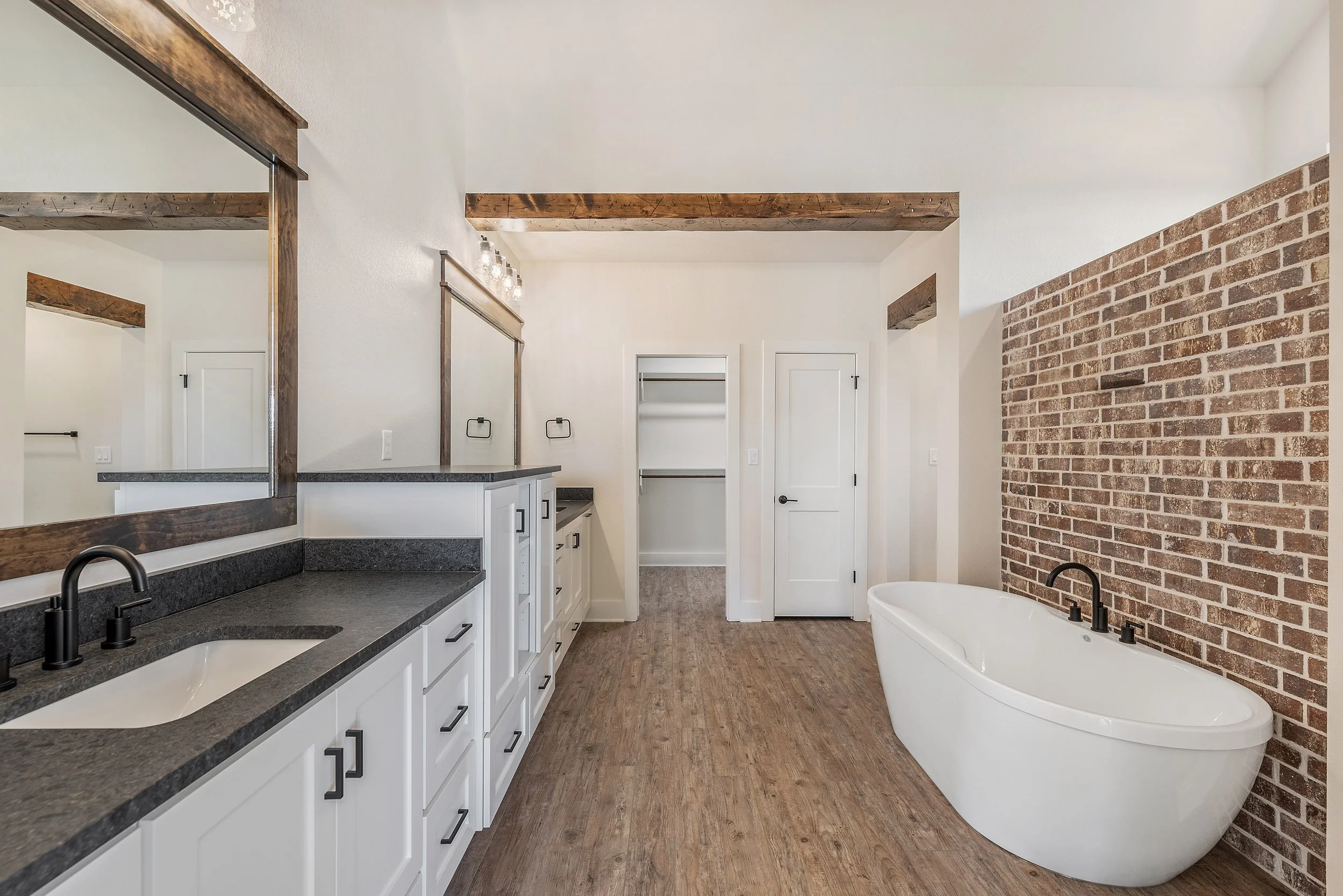 custom home builder in bryan tx, custom home builder in college station tx, homes in college station, new construction homes in college station, new construction home in bryan, new construction home in navasota, best home builder in college station, 