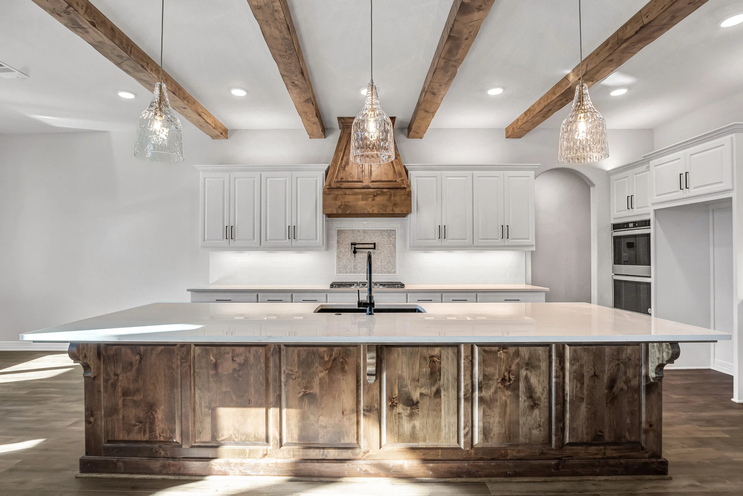 custom home builder in bryan tx, custom home builder in college station tx, homes in college station, new construction homes in college station, new construction home in bryan, new construction home in navasota, best home builder in college station, 