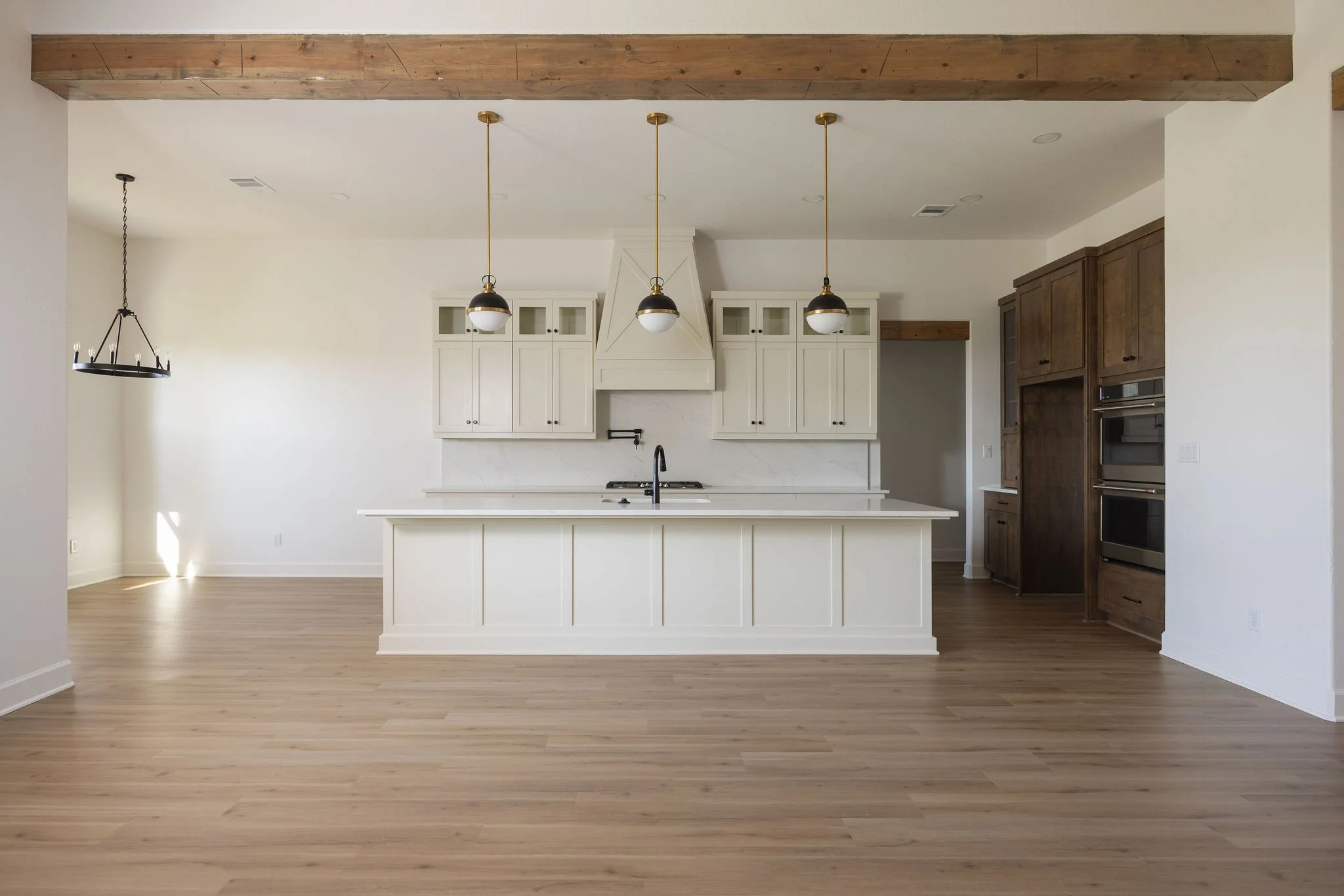 custom home builder in bryan tx, custom home builder in college station tx, homes in college station, new construction homes in college station, new construction home in bryan, new construction home in navasota, best home builder in college station, 