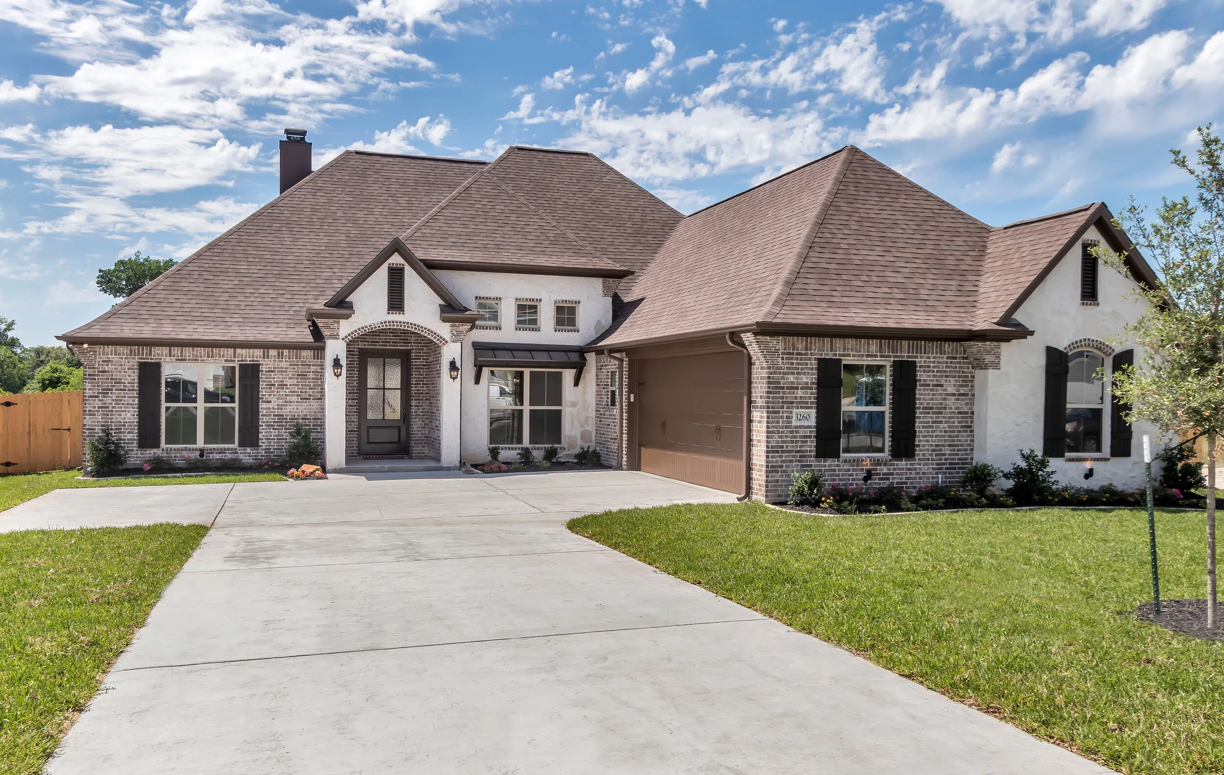custom home builder in bryan tx, custom home builder in college station tx, homes in college station, new construction homes in college station, new construction home in bryan, new construction home in navasota, best home builder in college station, 