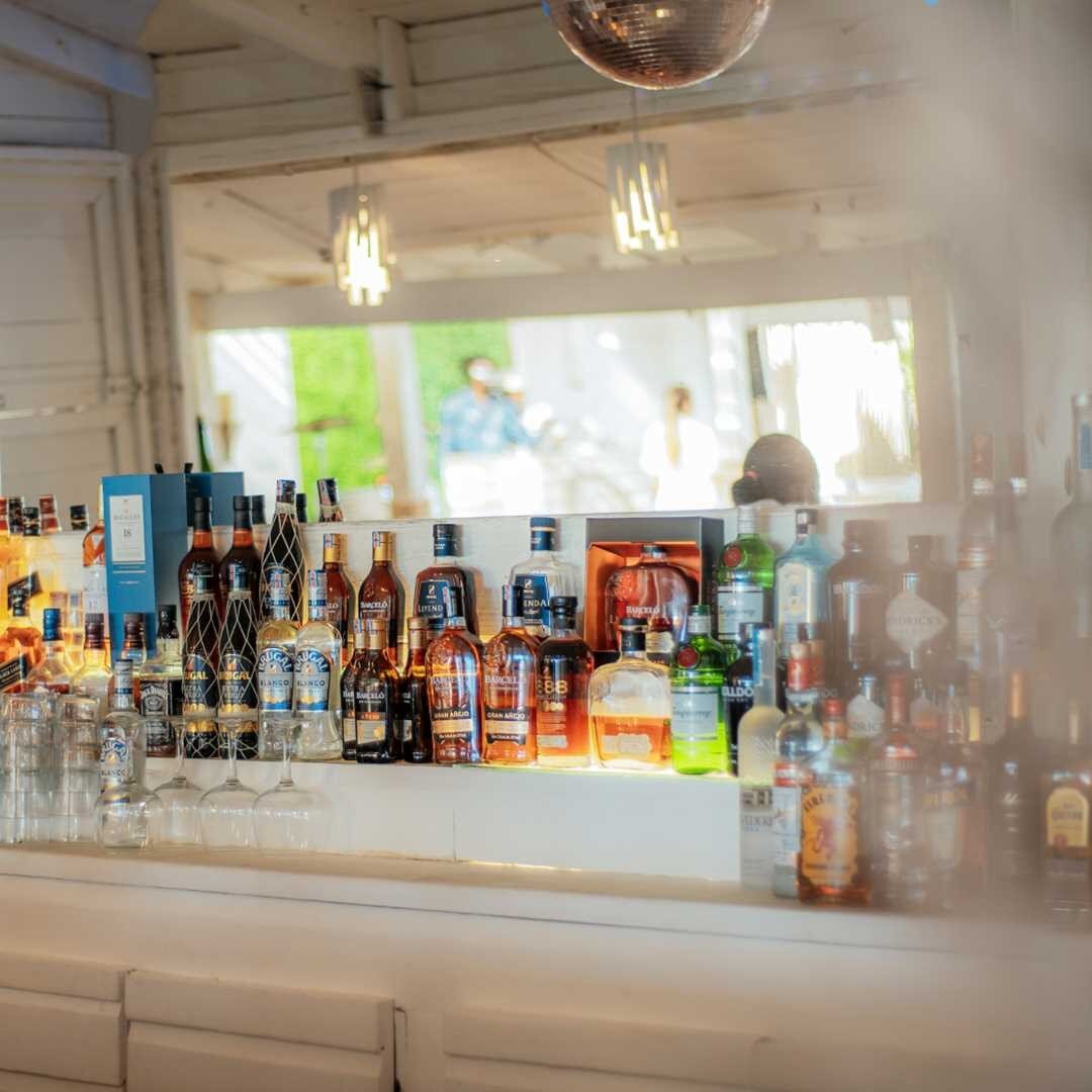 We offer you perfect cocktails to accompany each gastronomic experience 🍸

Reservations ⭕️ OpenTable (Link Bio)

#zohobeachclub #LoveZoho #zoho #puntacana #oceanview #dominicanrepublic #свадьбавдоминикане #PuntaCanaMoment #RestaurantPuntaCana