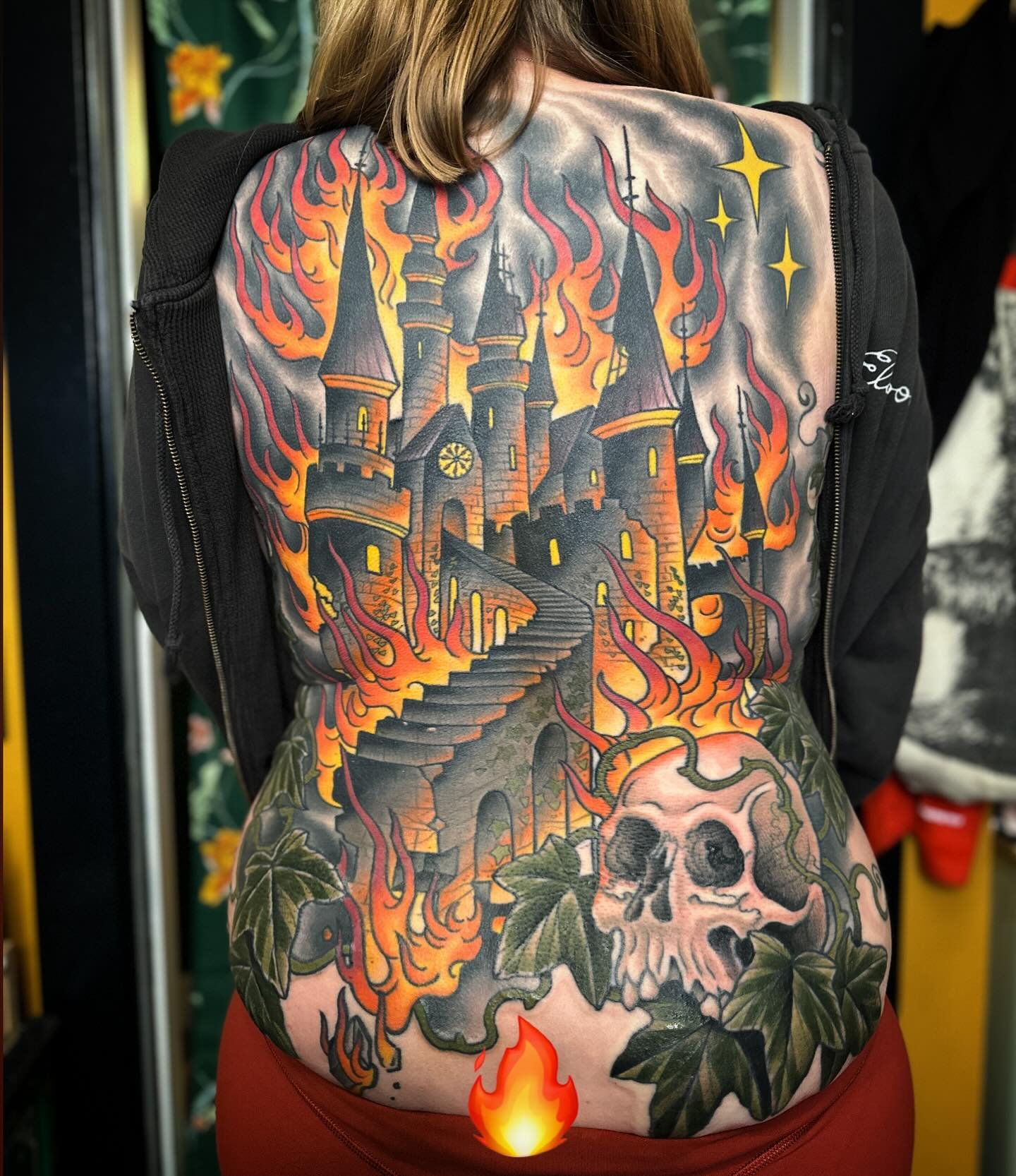 Marisa's dark fantasy backpiece is all done! Thank you so much, Marisa! For anyone considering getting a backpiece from me, we started Marisa's almost exactly a year ago and that is a pretty typical amount of time for a project like this to take (if 