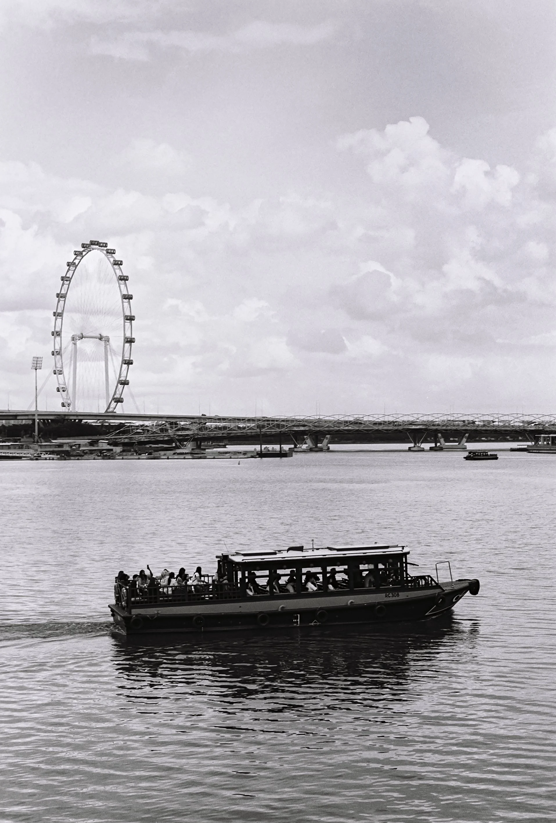 Singapore // SG