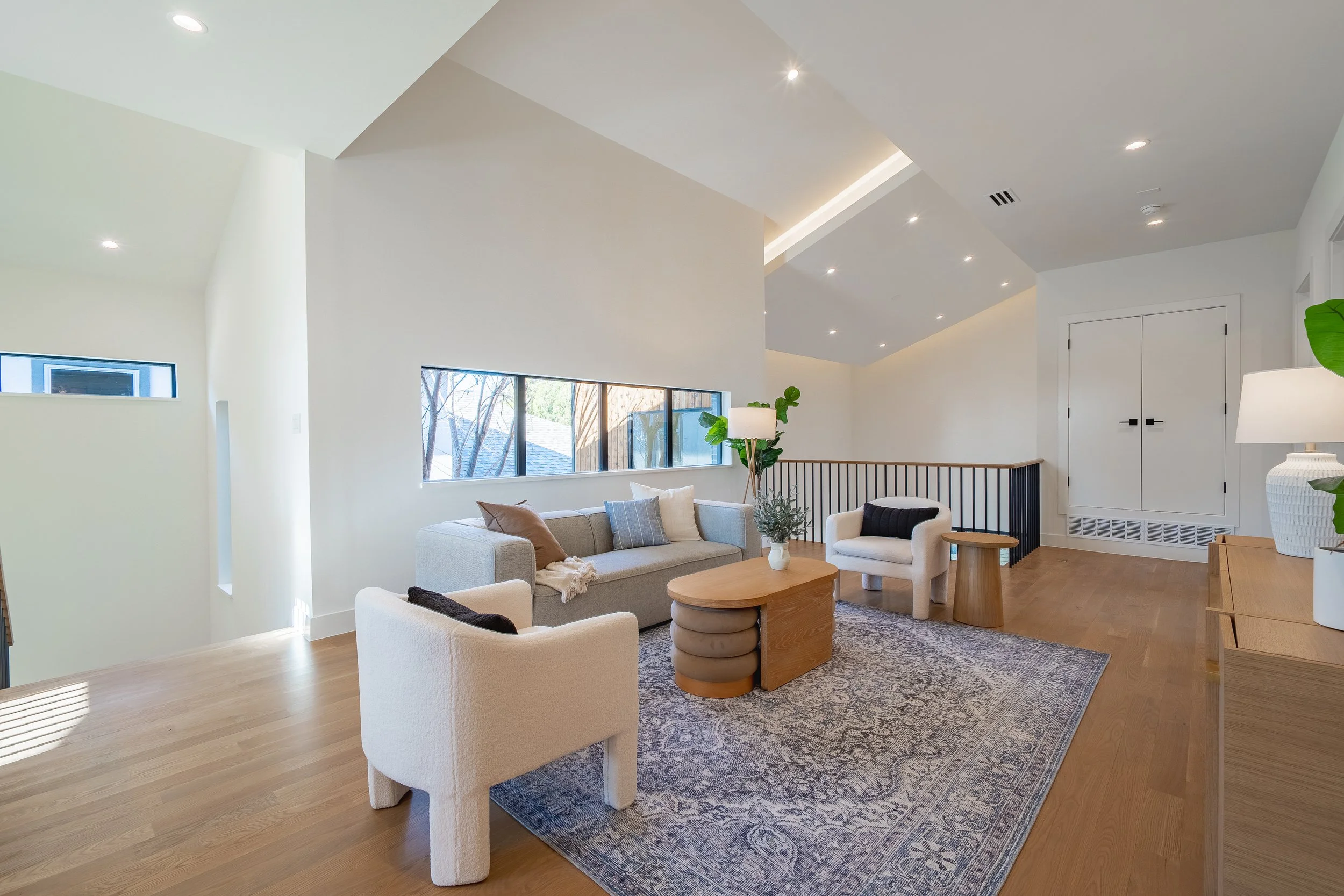 7319 Casa Loma-21.jpg