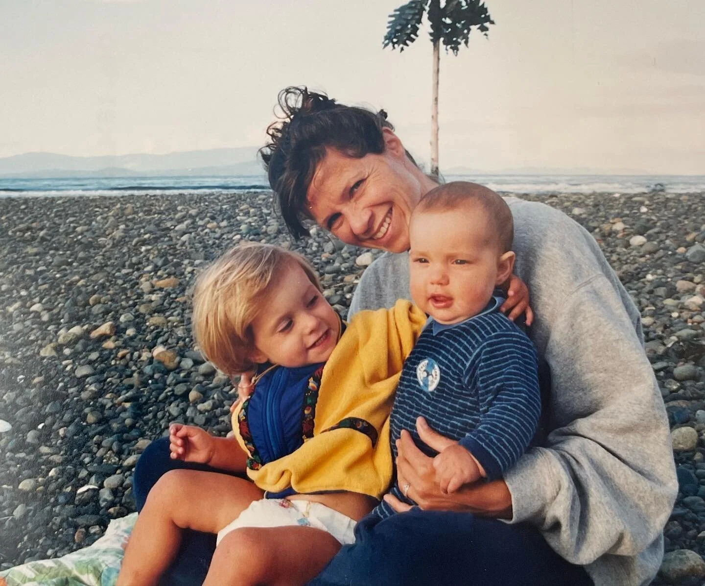Happy mothers day to my incredible sister &amp; our mumma, Marion. 

As I write this you are being an absolute creative super mom and starting your dream job @one_for_blue (the coolest brand for the littles, ever 💥)
 Mummas day is bittersweet as I w