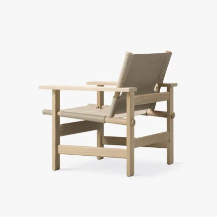 1473_fredericia-the-canvas-chair-natural-canvas-soaped-oak-back-angle-1200-436x436.jpg