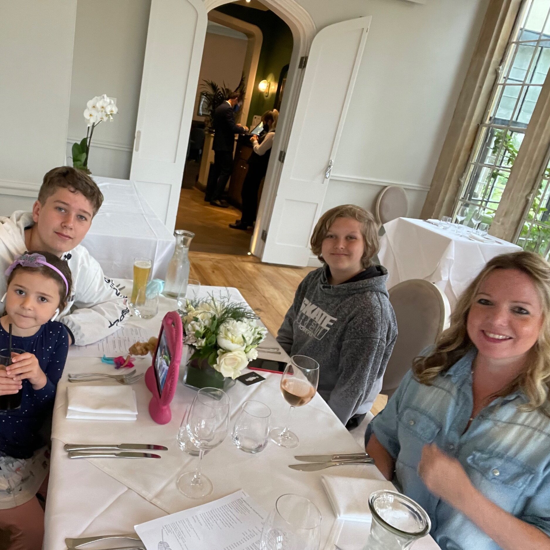 ✨Happy Father's Day✨ pt2 @foxhillssurrey ! 🦈🦊 ⛳️🏌️‍♂️