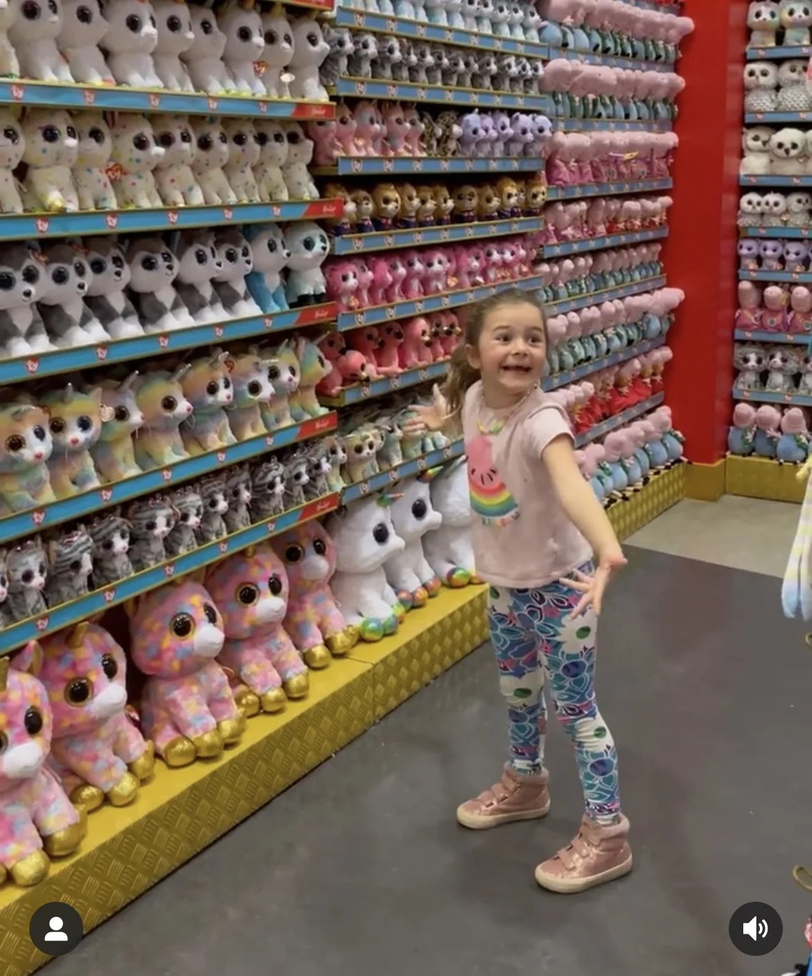 Ty beanie heaven.. @Hamleys!💖