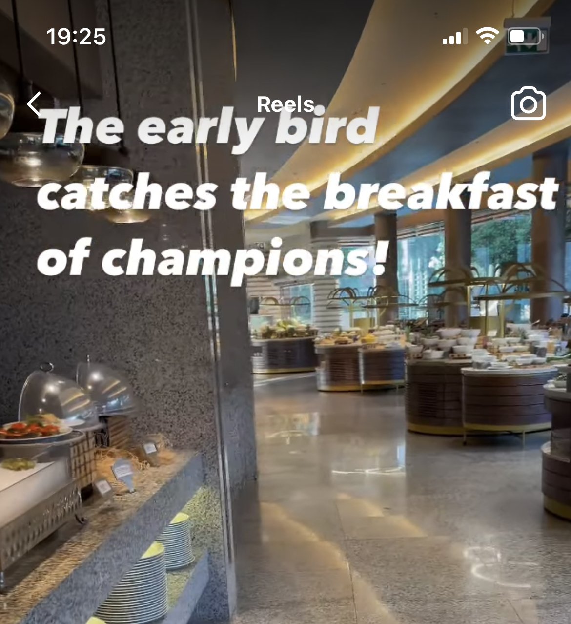 4-Jun: Early bird golfer catches the best breakfast ever, alone! ⛳️🏌️‍♂️☕️🍳🥚🥣🧇🥞