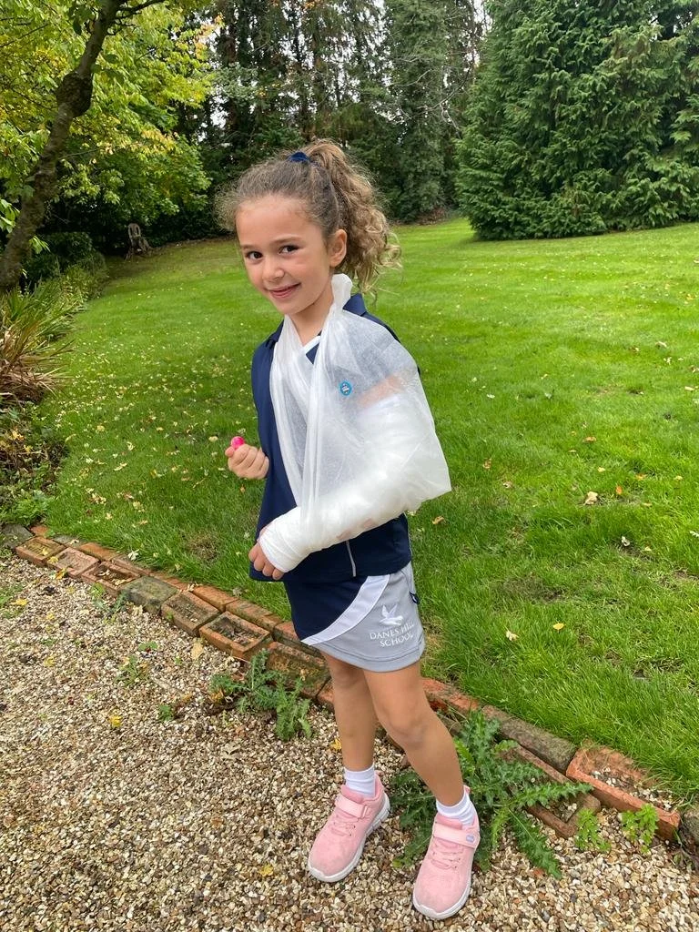 13-Oct: School life with a broken arm 😰