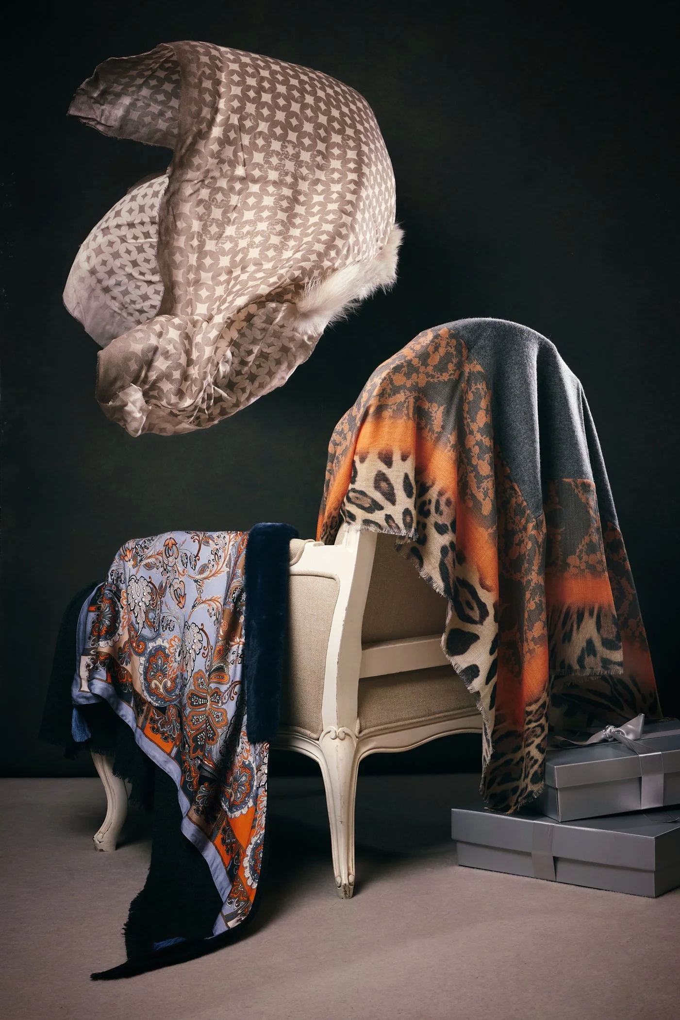 Moda Rosa Scarves 010 for screen.jpg