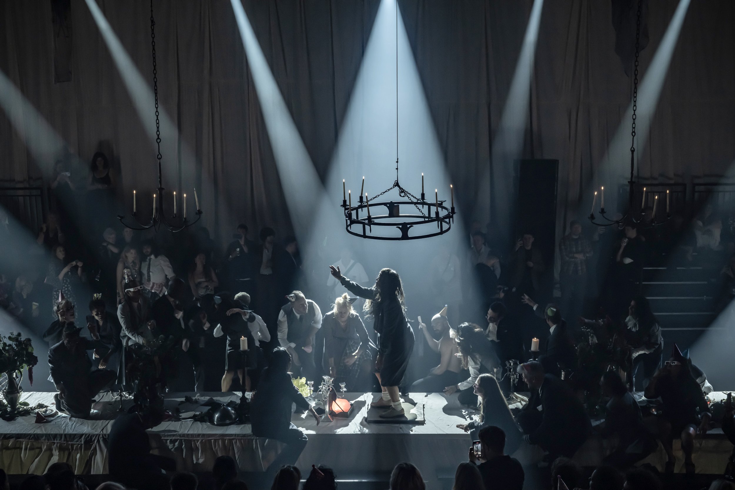 Cast from Gideon Reeling for Beggars Record Group