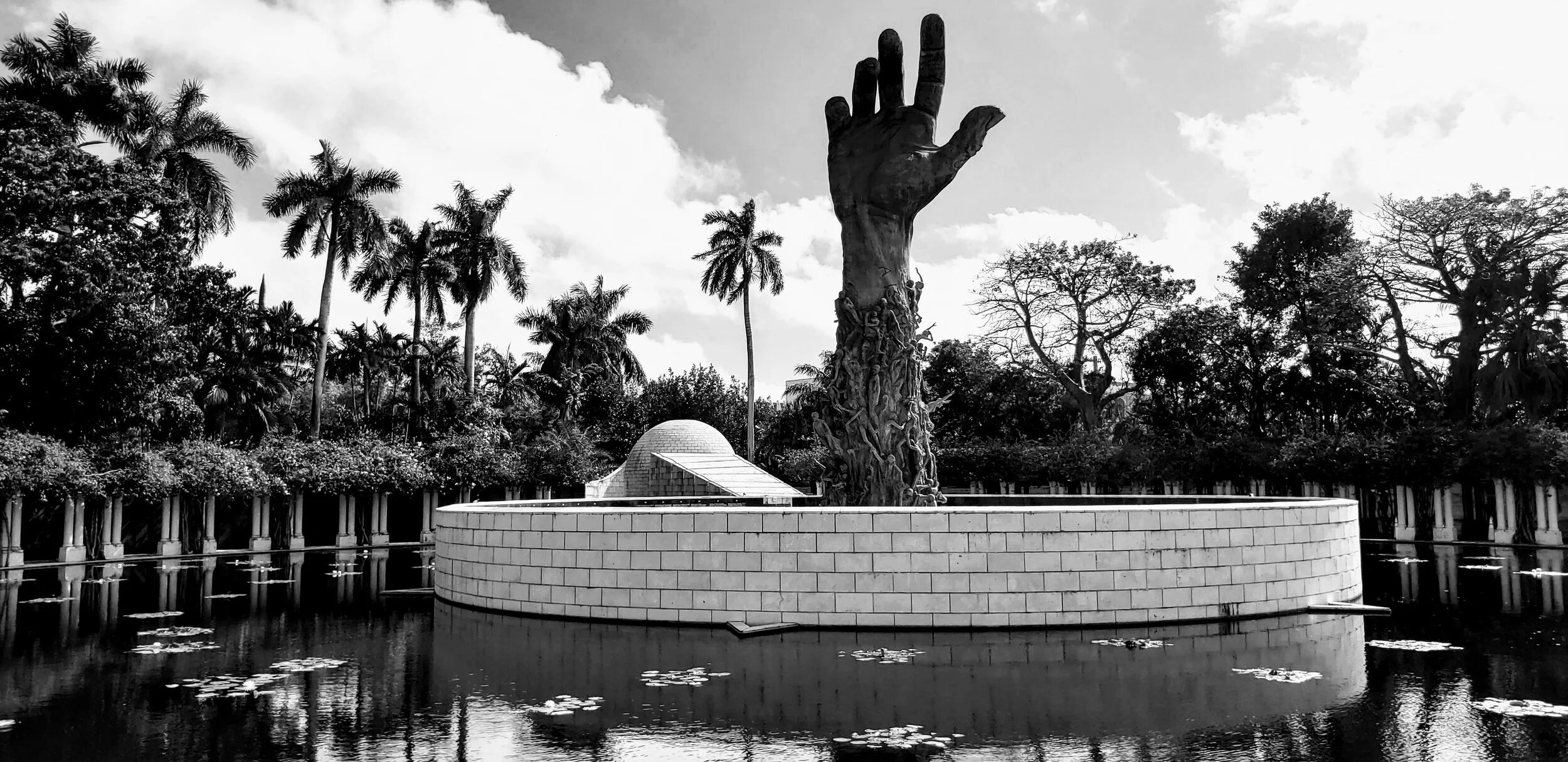 Florida Holocaust Memorial Miami Beach by www.MychaelX.photos 000145bw