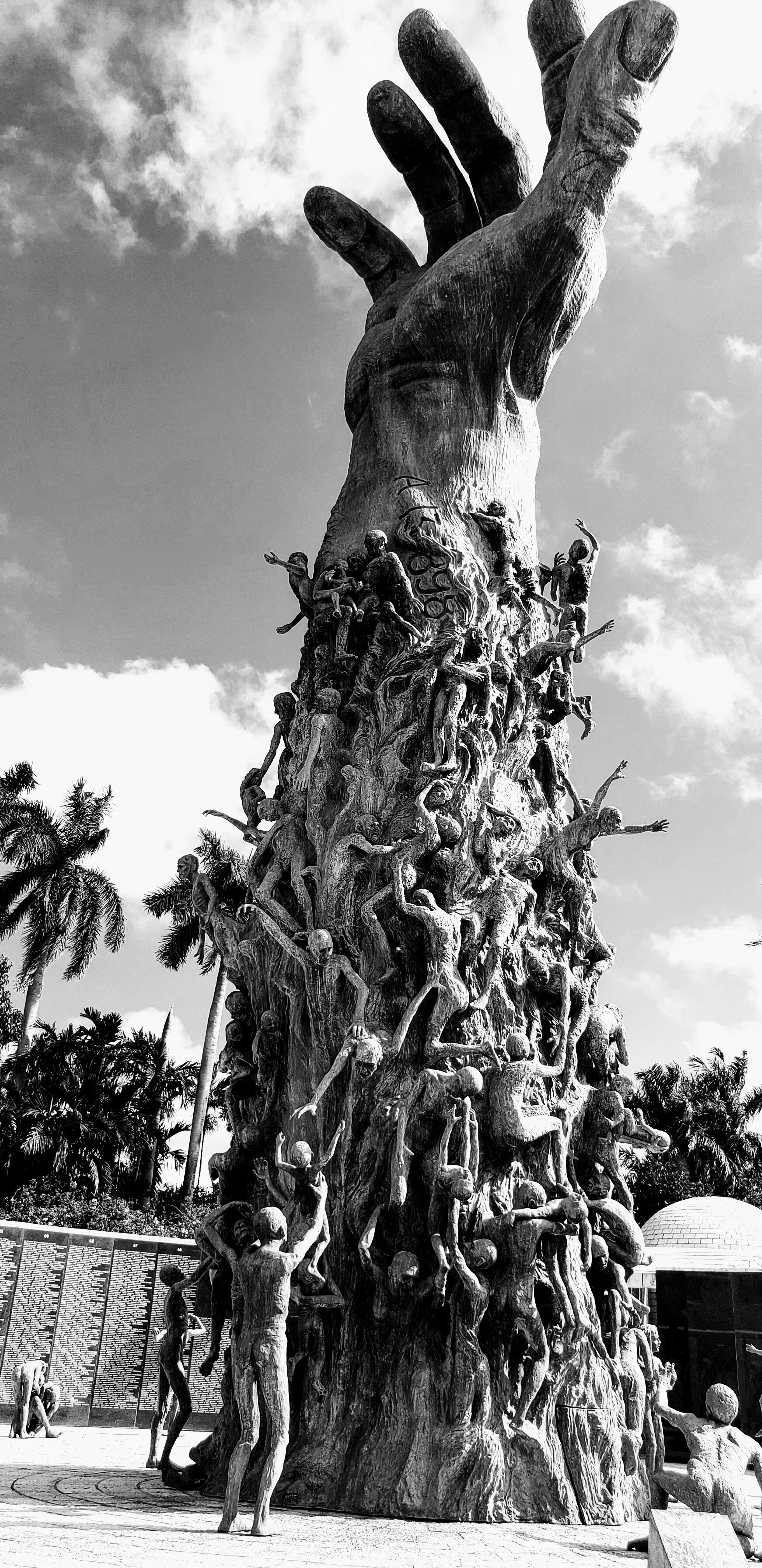 Florida Holocaust Memorial Miami Beach by www.MychaelX.photos 000142bw.jpg