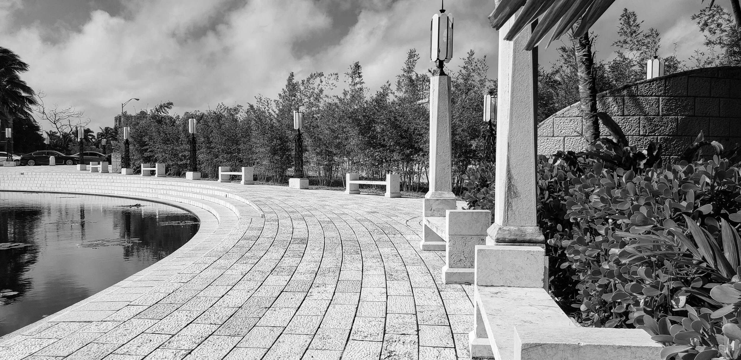 Florida Holocaust Memorial Miami Beach by www.MychaelX.photos 000012bw.jpg