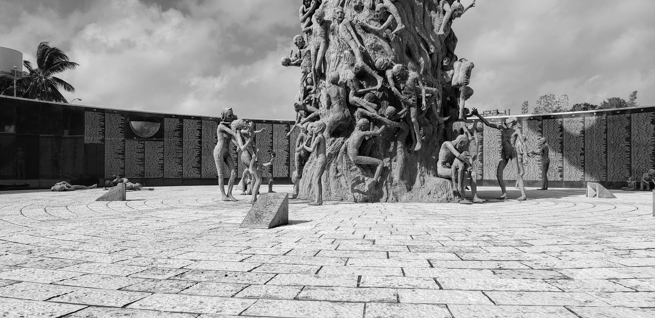 Florida Holocaust Memorial Miami Beach by www.MychaelX.photos 00061bw.jpg