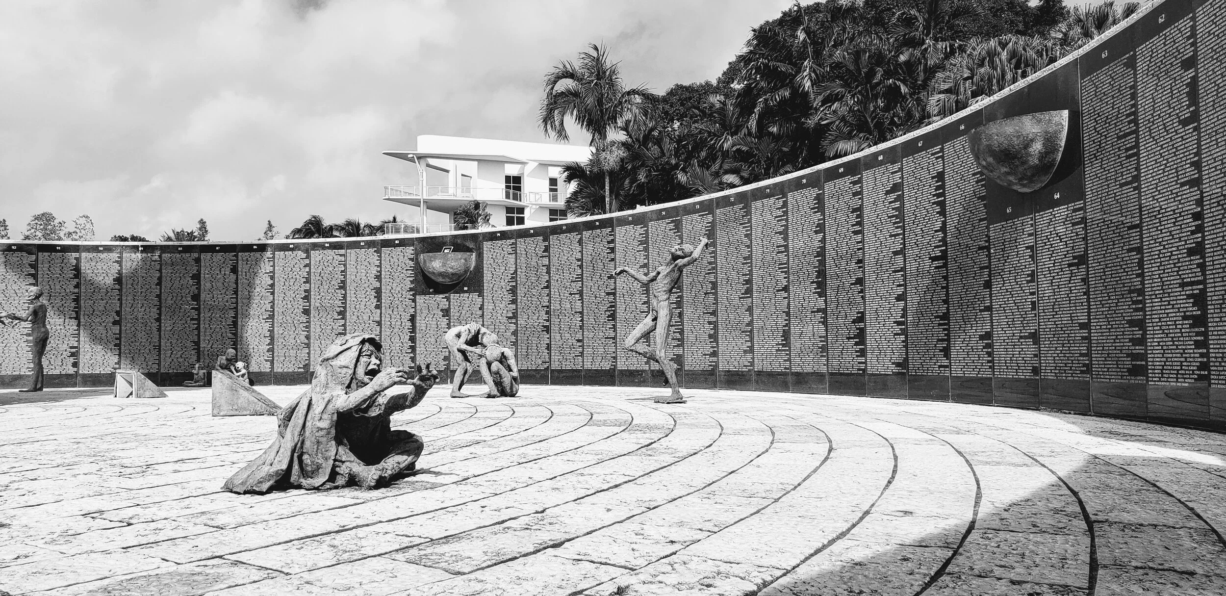 Florida Holocaust Memorial Miami Beach by www.MychaelX.photos 00062bw.jpg