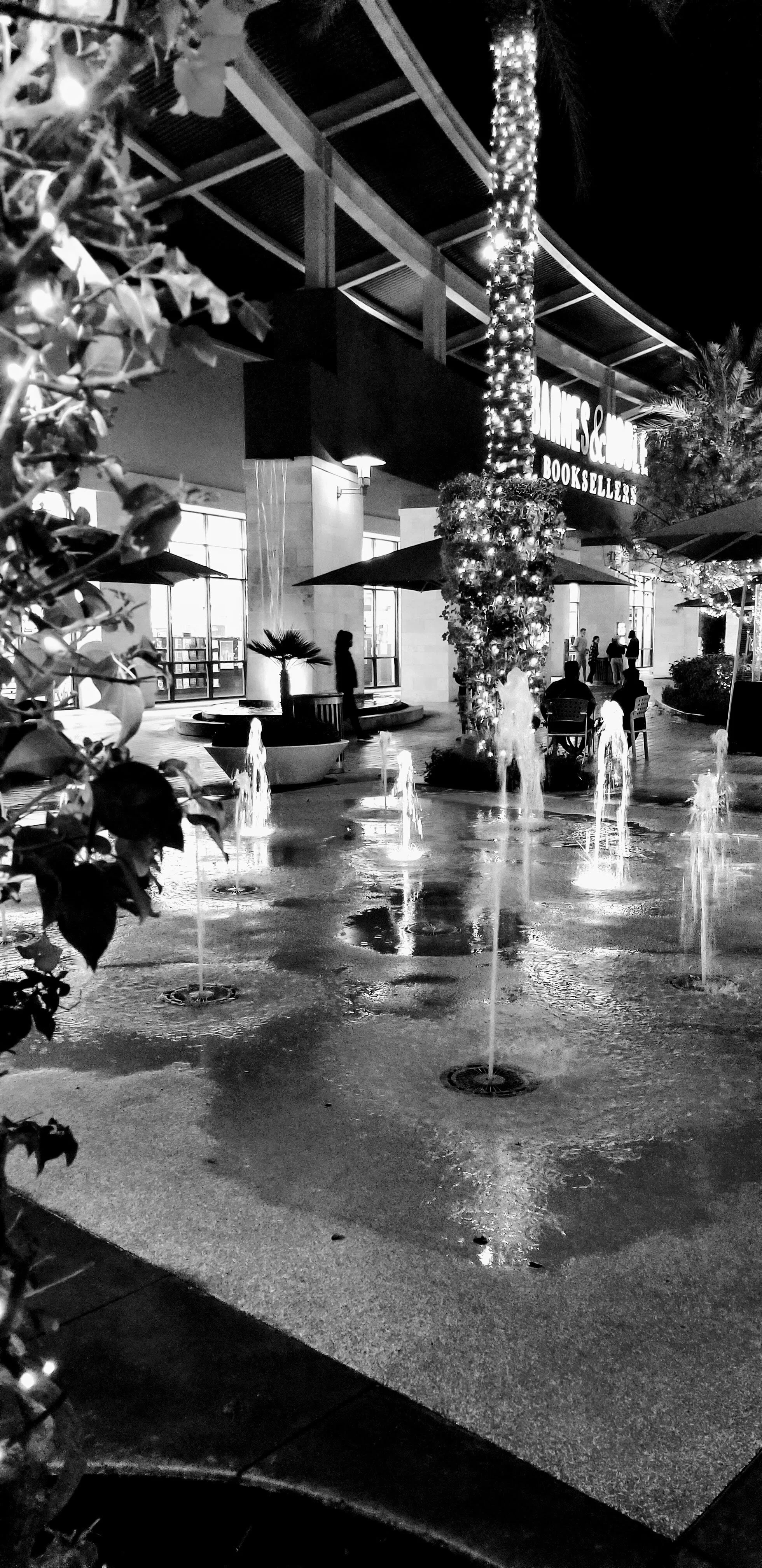 Tempe Marketplace Phoenix Arizona by MychaelX.photos 00050.jpg