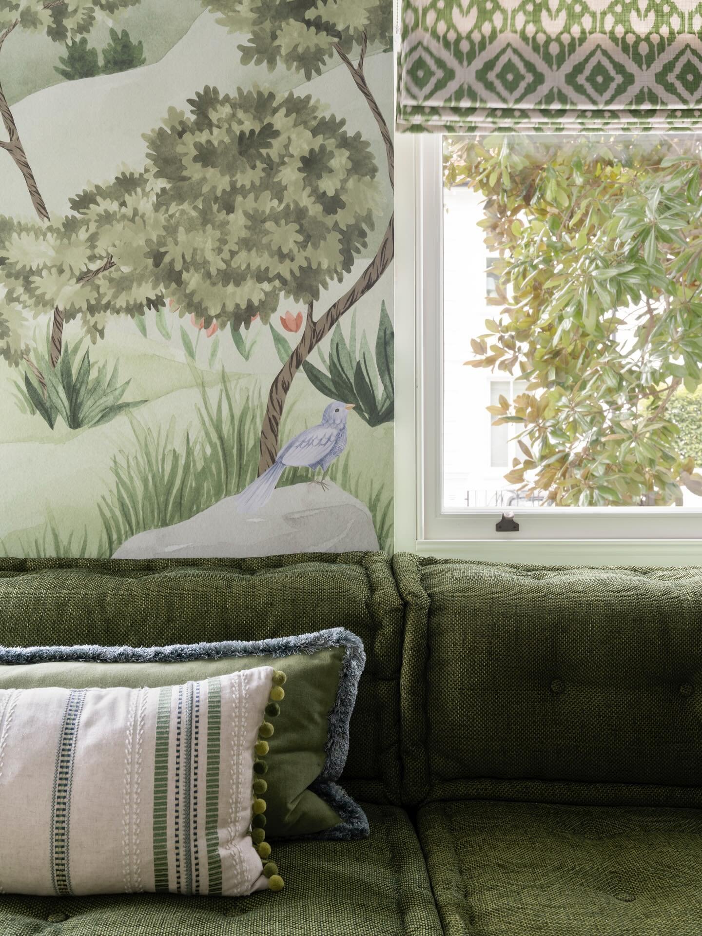 Can&rsquo;t get enough. A playroom that was made for playing. We designed this space to feel straight out of a storybook, to let our mini clients imagination run wild! We hope you love it! 

🛋️ @enelproperties 
📷 @penguinseggstudio