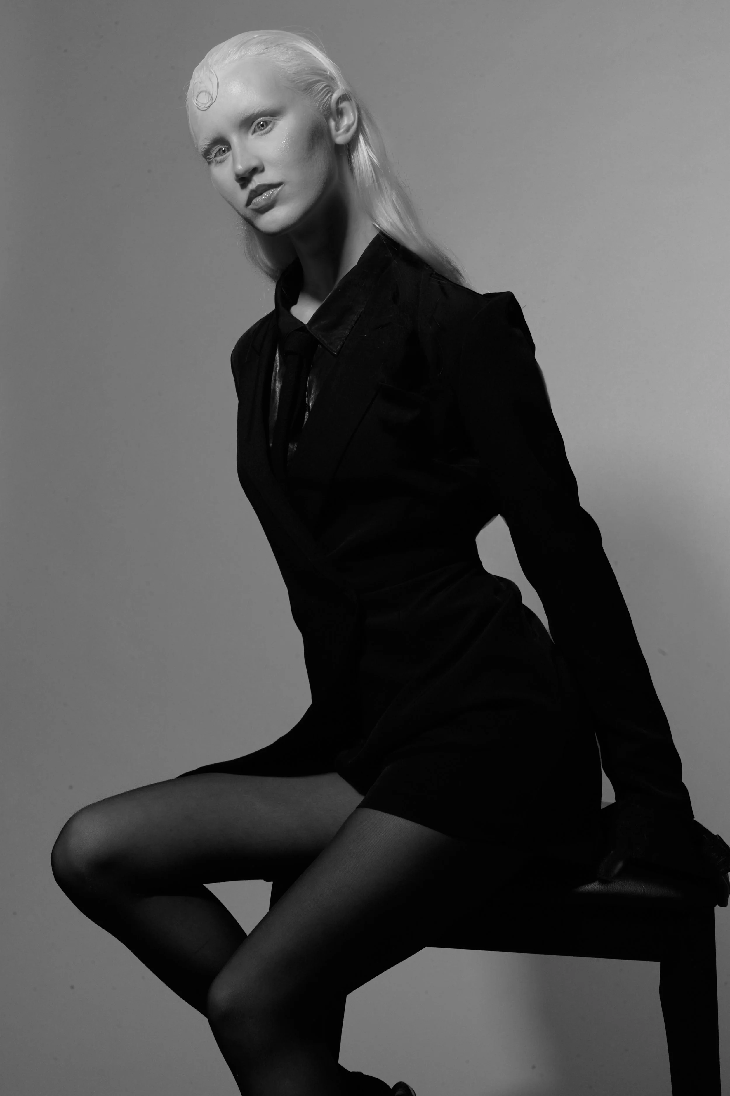 Kassidy  (SUITS)8378.jpg