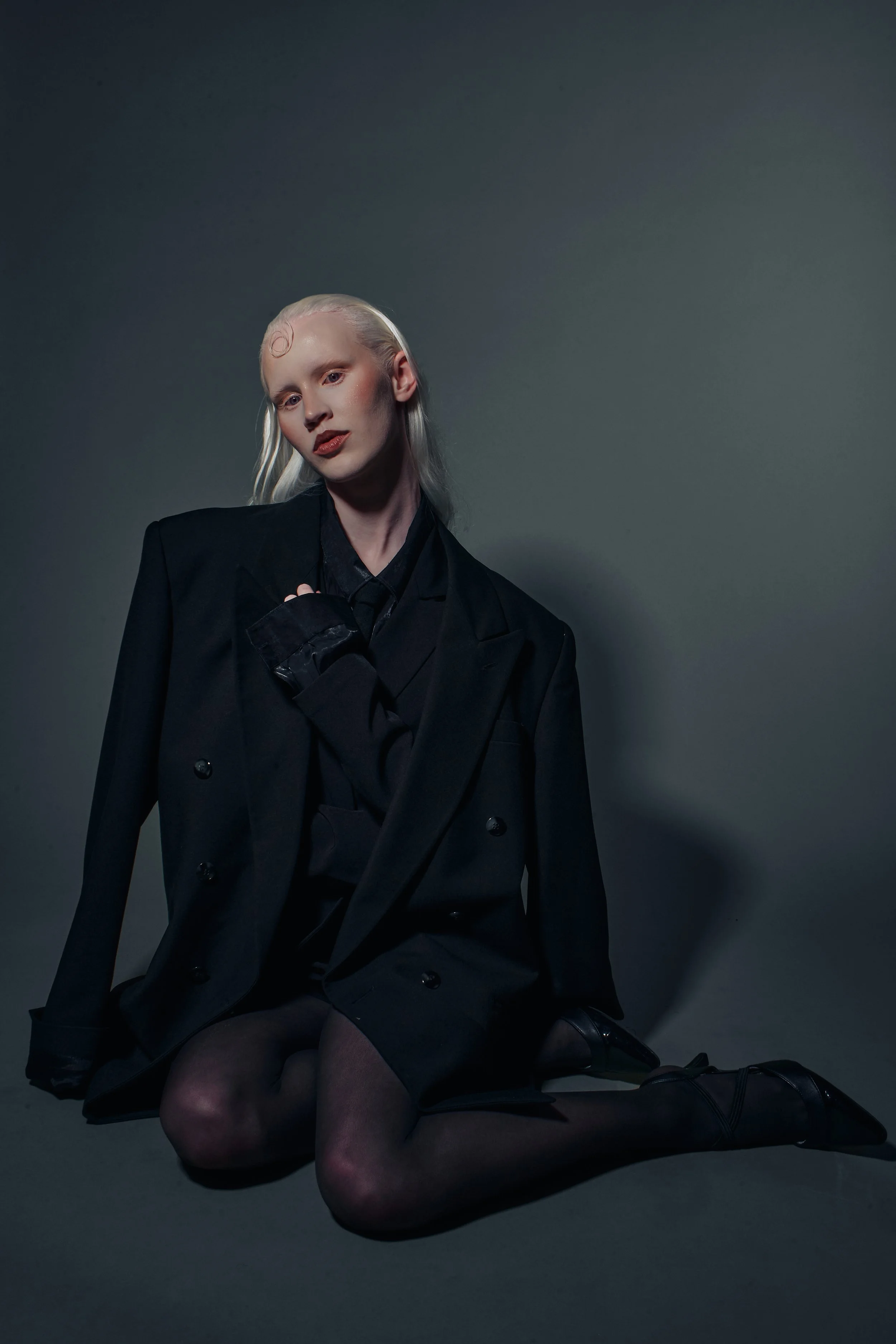 Kassidy  (SUITS)8454.jpg