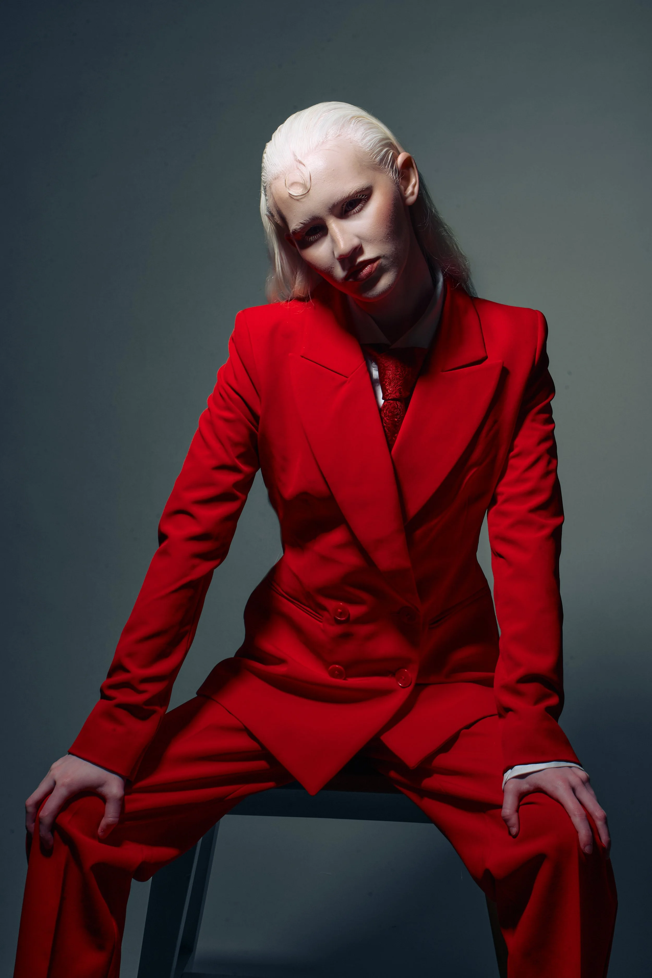 Kassidy  (SUITS)8286.jpg