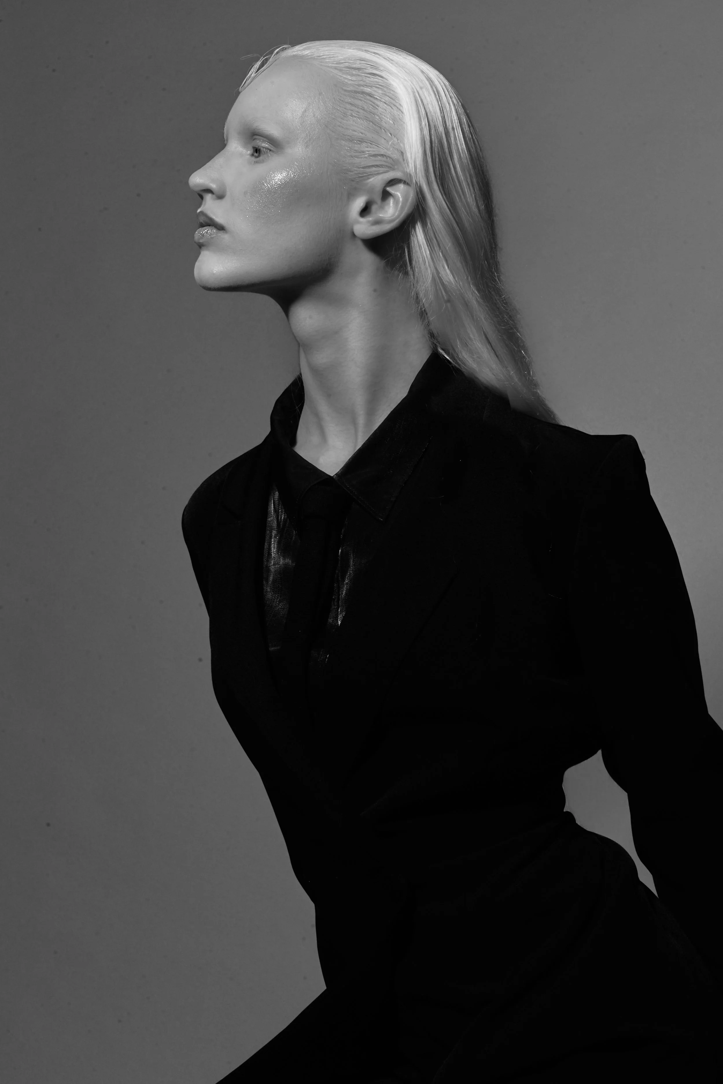 Kassidy  (SUITS)8381.jpg