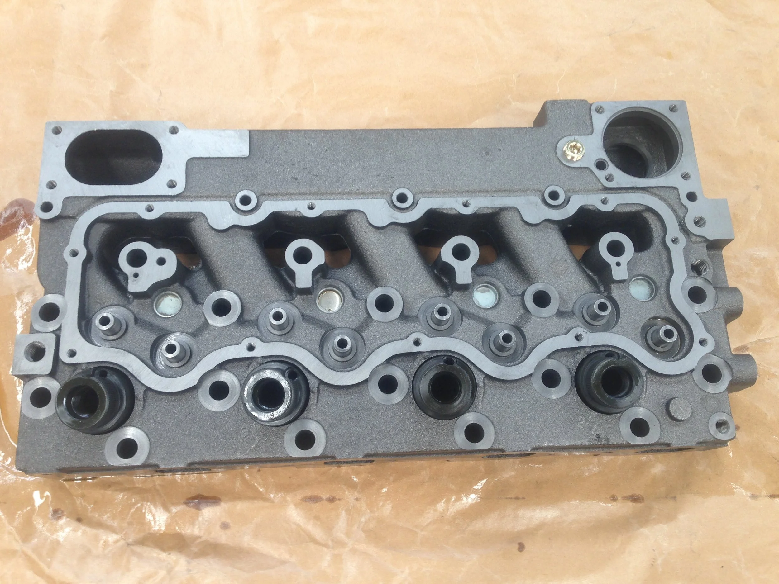 ANS-8N1188_ANS 3810_Cylinder Head suitable for Caterpillar